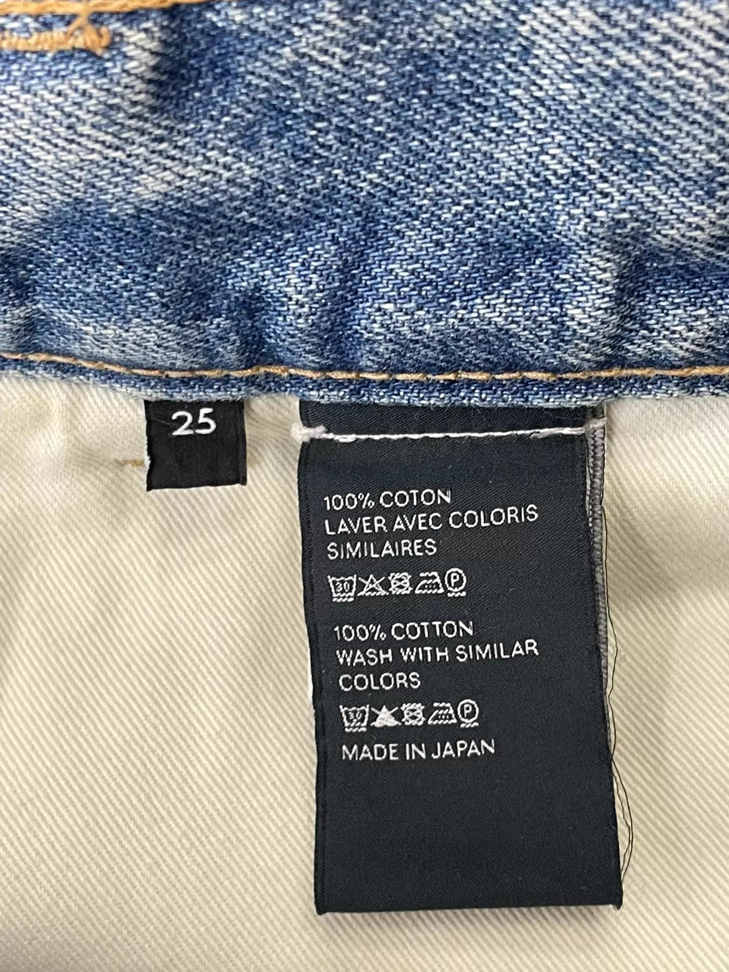 Celine Celine Light Wash Distressed Fringe Jeans Women's 25 Size 25" / US 0 / IT 36 - 5 Thumbnail