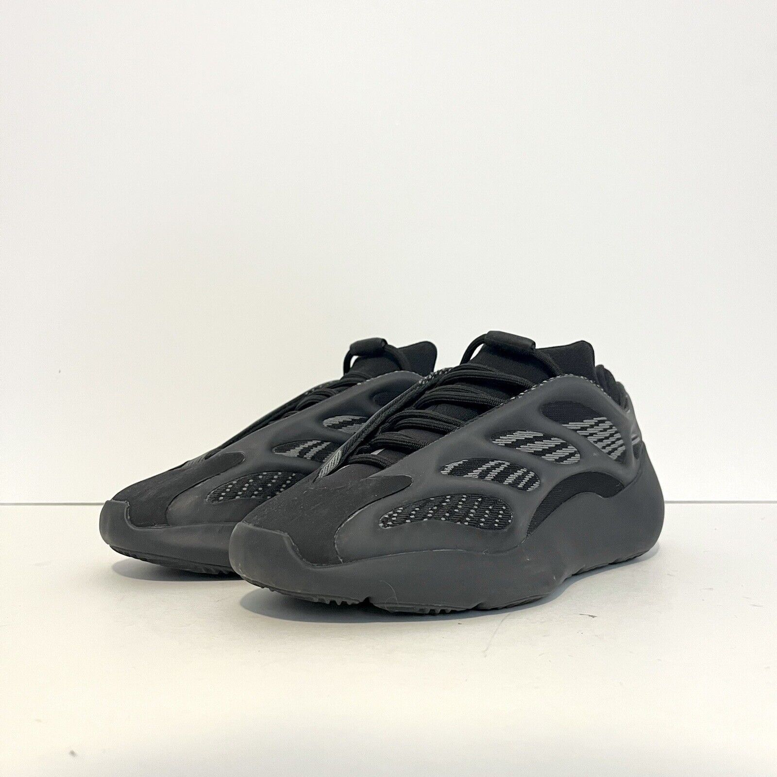 Adidas 2021 Adidas Yeezy 700 V3 Dark Glow GX6144 VNDS Sz 5 Boys 5Y Size US 6.5 / IT 36.5 - 2 Thumbnail