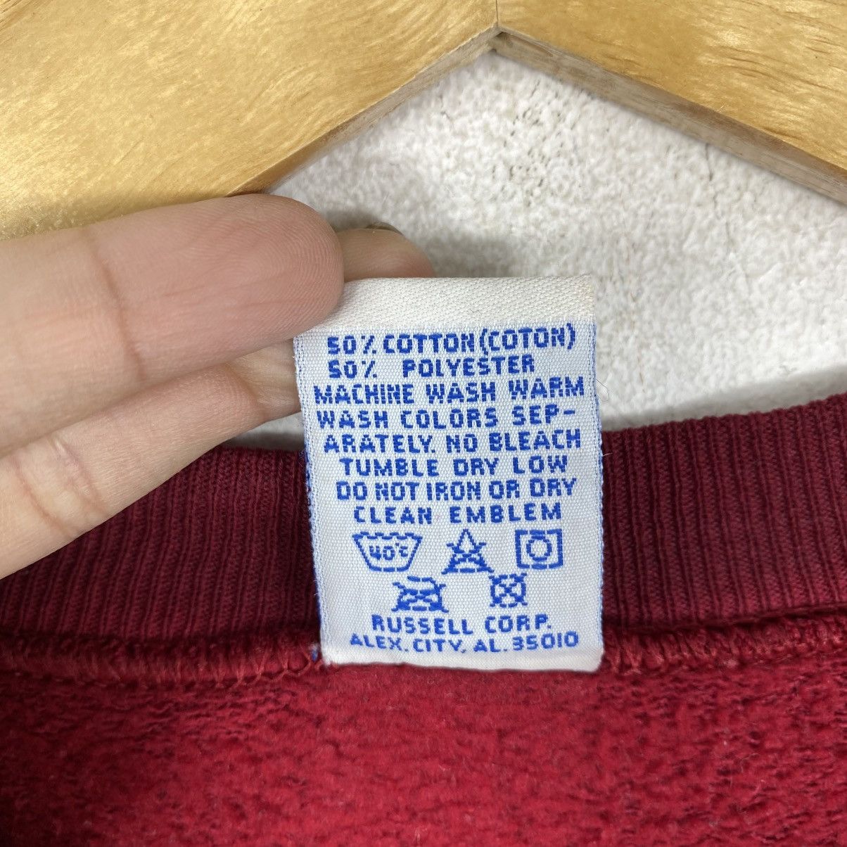 Vintage Vintage 90s Russell Athletic Crewneck Sweatshirt USA Made M Size US M / EU 48-50 / 2 - 7 Thumbnail