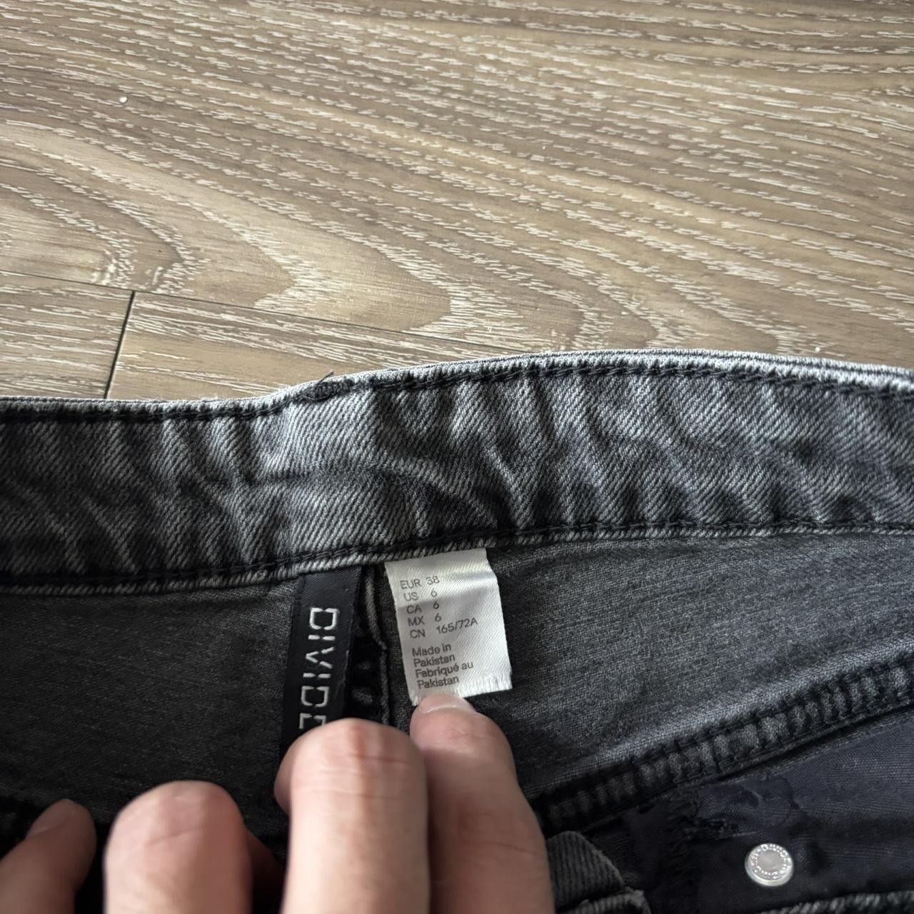 Vintage Crazy Vintage Y2K/2000s Grunge Black Distressed Denim Jeans! 28x23 Size US 28 / EU 44 - 7 Thumbnail