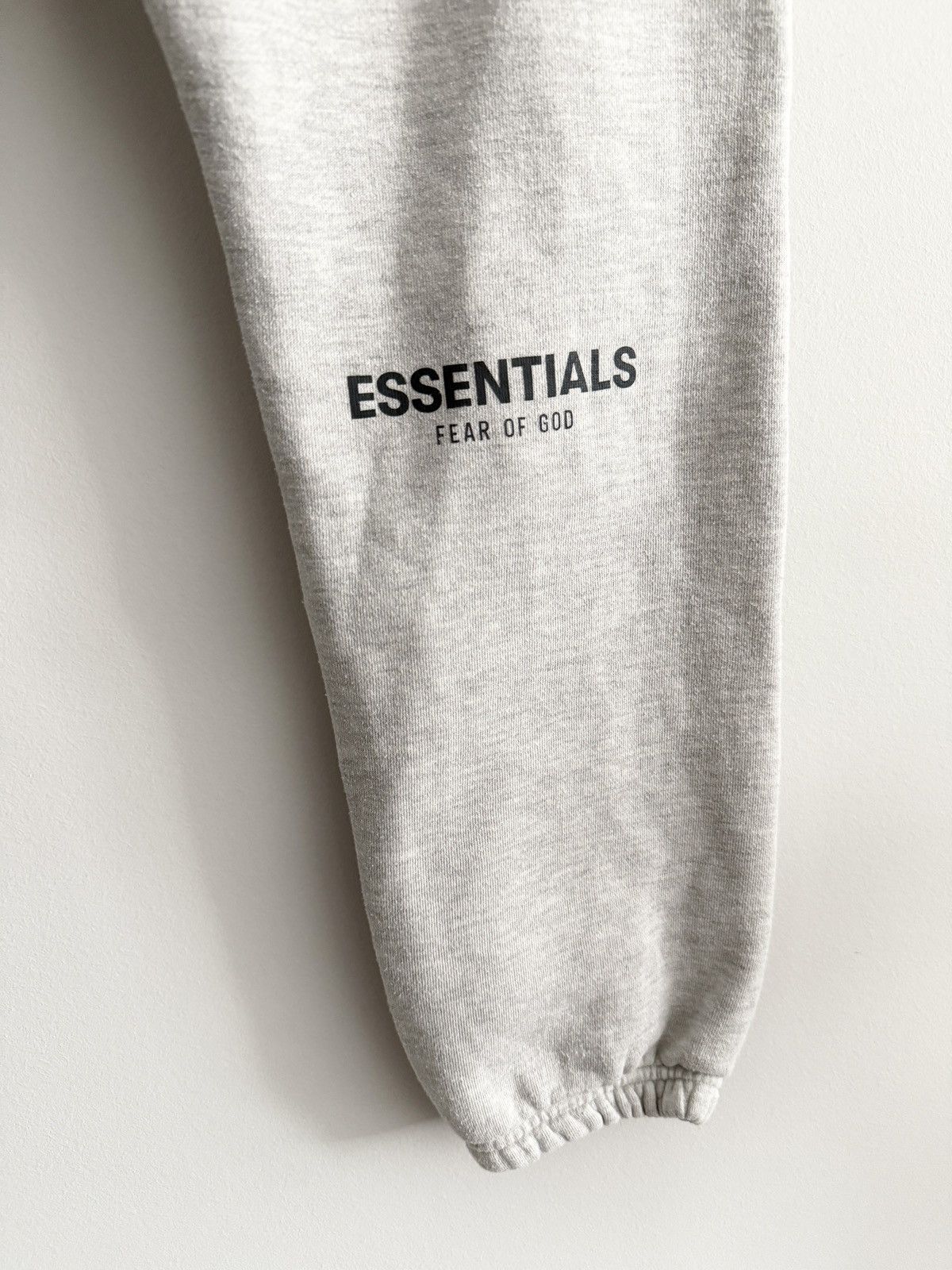 Fear of God Fear of God Essentials Grey Sweatpants (2022) Size US 32 / EU 48 - 3 Thumbnail