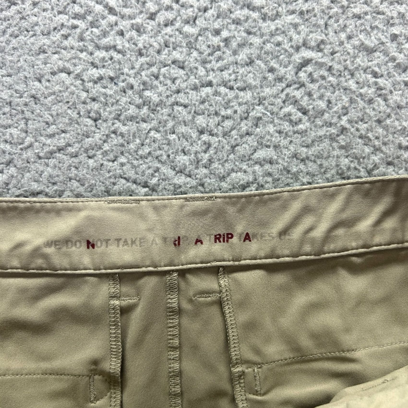 Rhone Rhone 9" Commuter Shorts Mens Size 32 Khaki Tan Beige Quick-Ship Breathable Pockets Flat Front Regular Fit Knit Casual Shorts Size US 32 / EU 48 - 3 Thumbnail