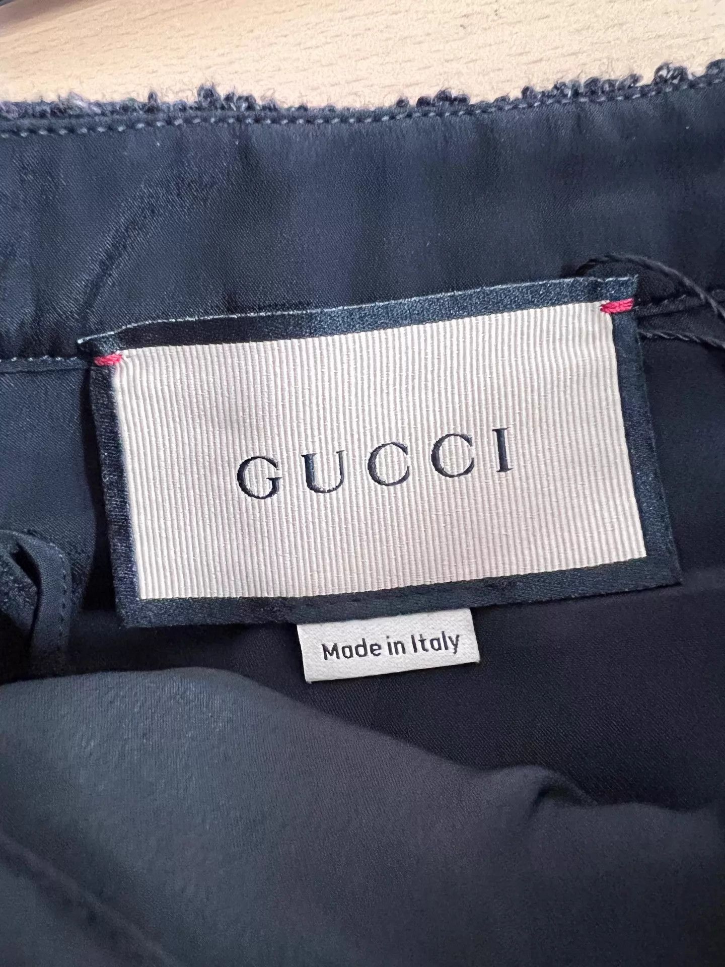Gucci Gucci tweed black & gray mini skirt size 38 Size 26" / US 2 / IT 38 - 3 Thumbnail