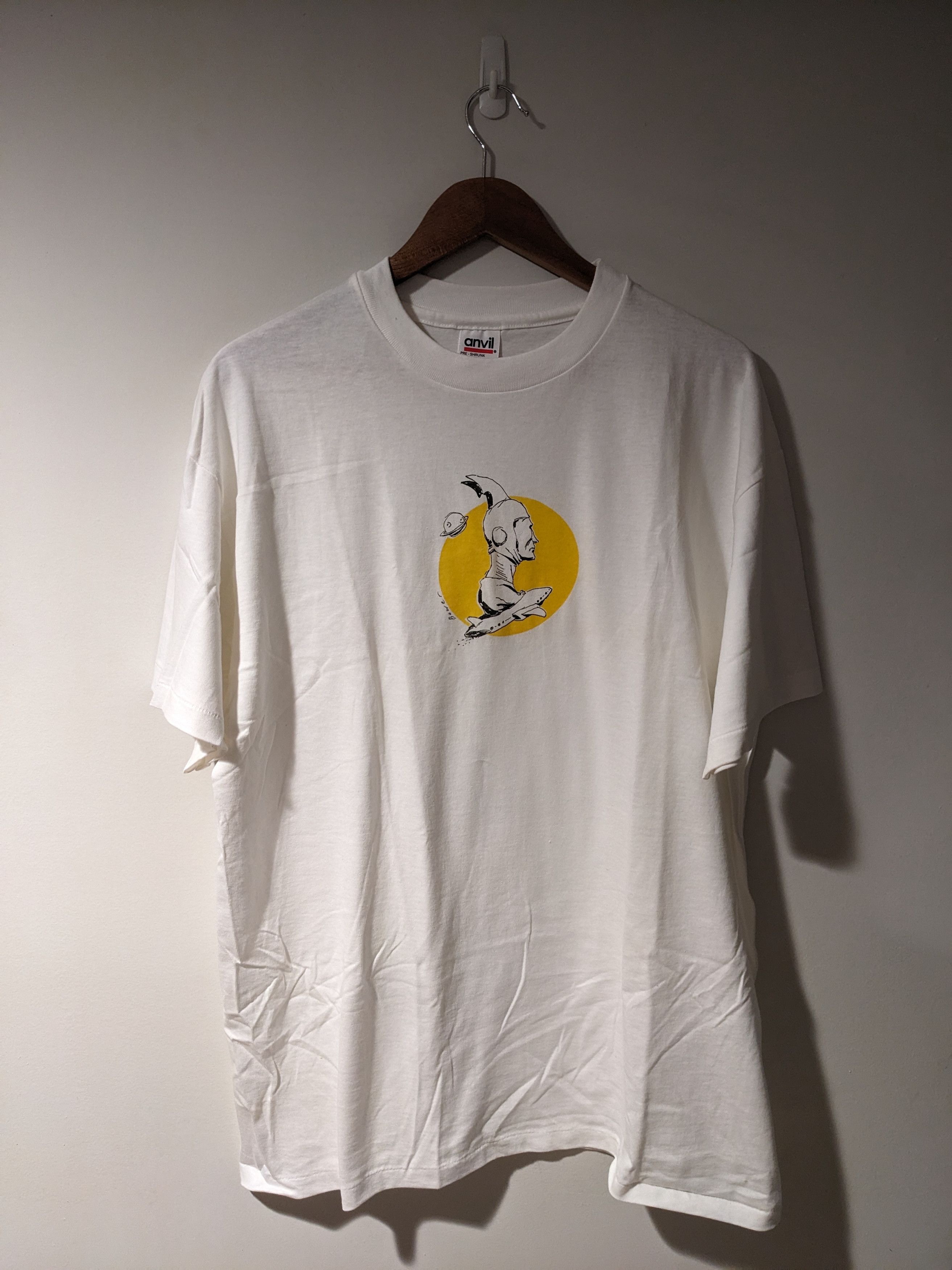 Anvil × Vintage Vintage 90s Comic Book Artist Bower Astronaut T-Shirt Size US XL / EU 56 / 4 - 1 Thumbnail