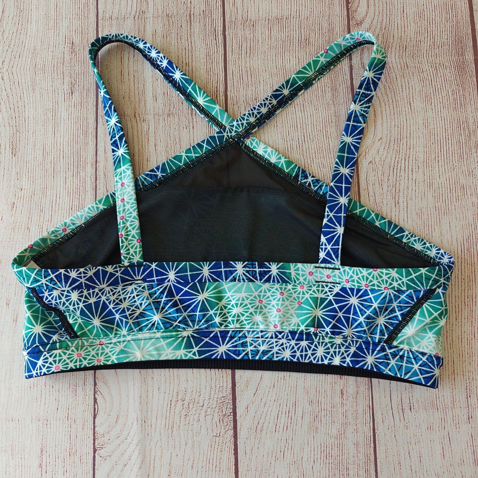 Victoria's Secret VS Victoria Sport starburst cross neck sports bra sz M Size ONE SIZE - 7 Thumbnail