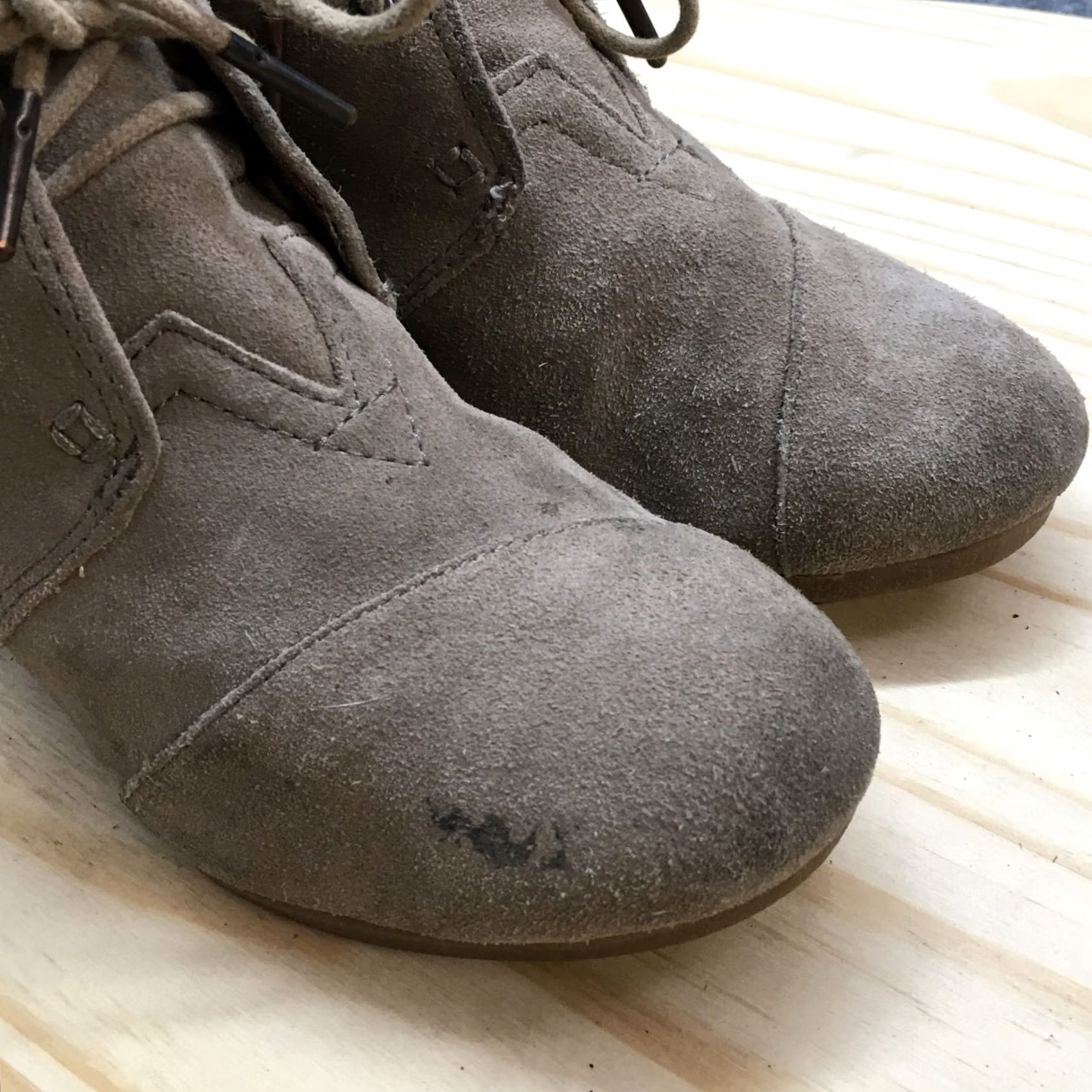 Toms TOMS Boots Women Chukka Wedge Brown Faux Suede Round Toe Casual Comfort Boots Mens? Size US 8 / IT 38 - 5 Thumbnail