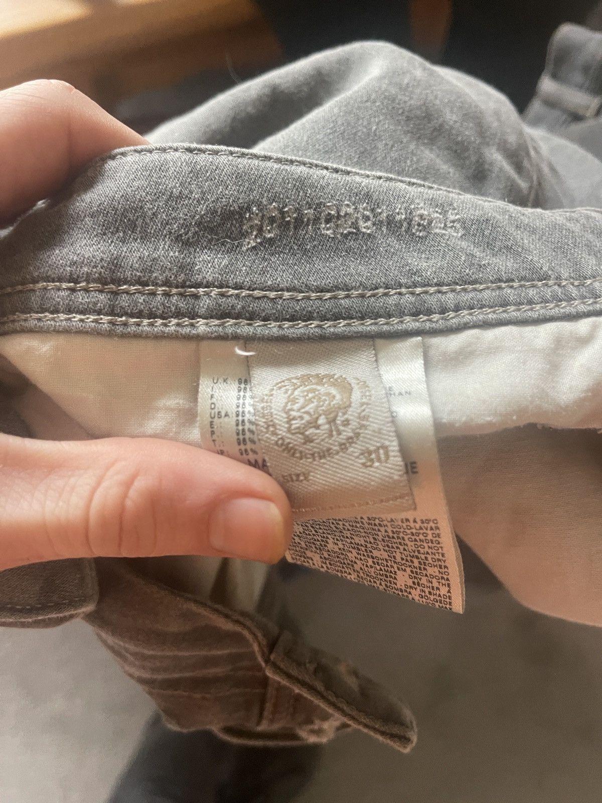 Diesel Diesel Y2K Thanaz bleached fade/ombré gradient Size US 30 / EU 46 - 6 Thumbnail