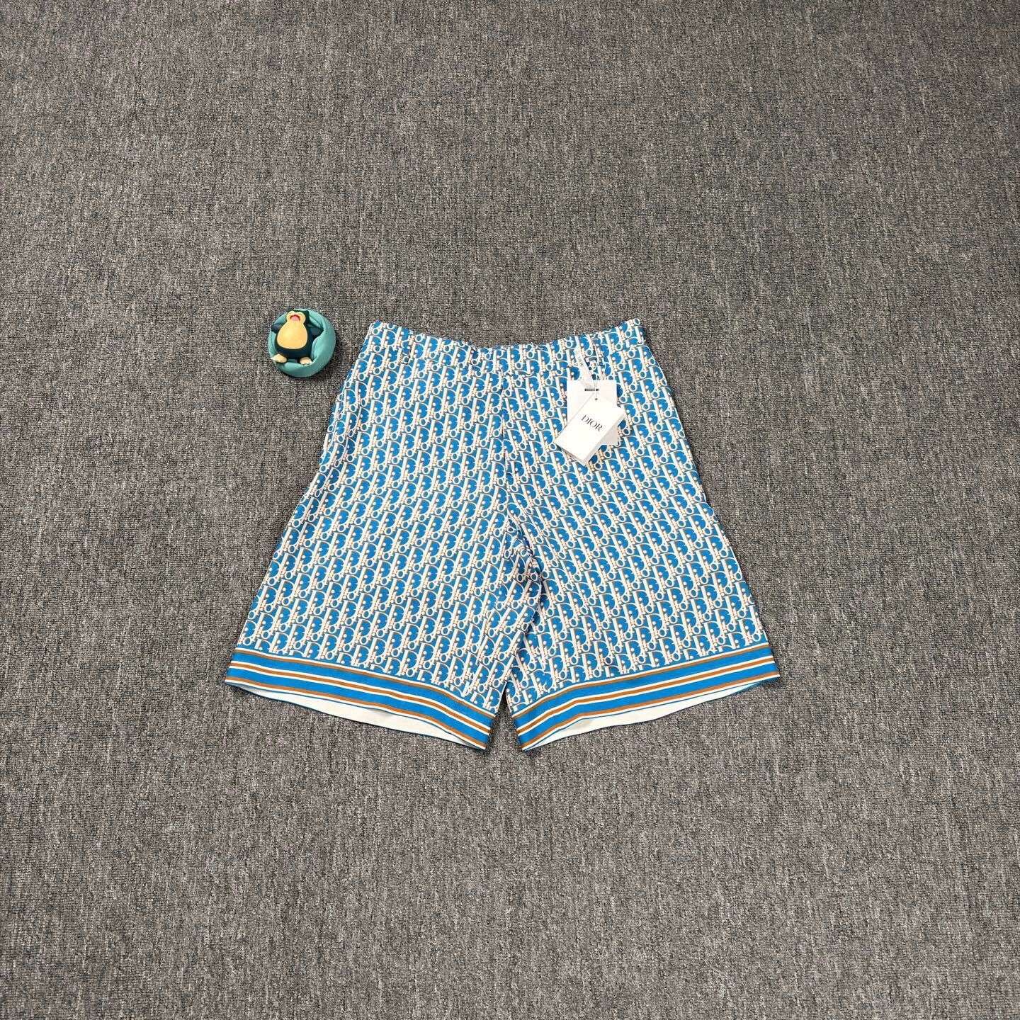 Dior Dior blue all over print ribbed silk shorts 50 Size US 34 / EU 50 - 1 Thumbnail