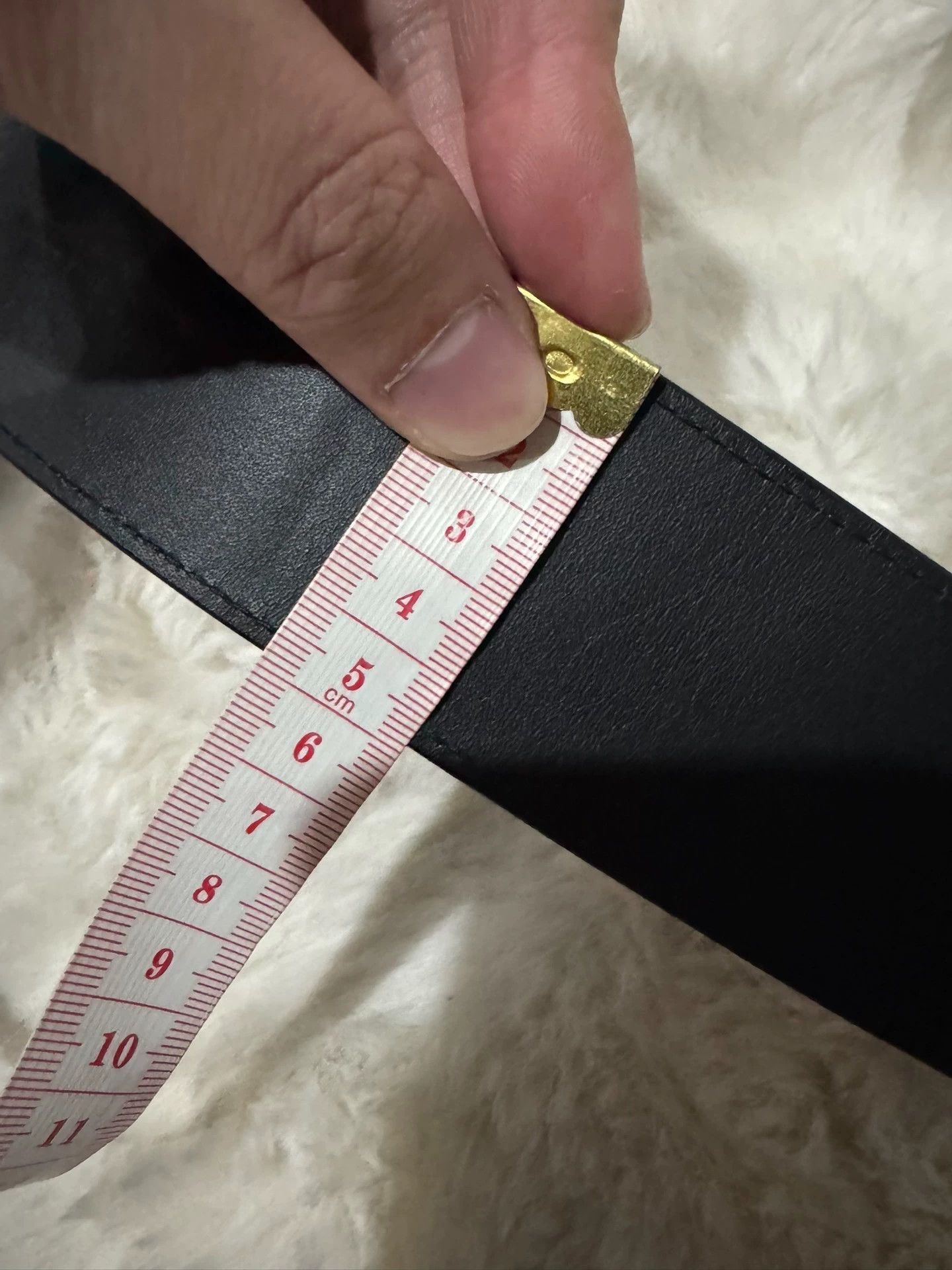 Bottega Veneta Brand new Bottega Veneta (bv) black and gold leather belt. Size ONE SIZE - 5 Thumbnail