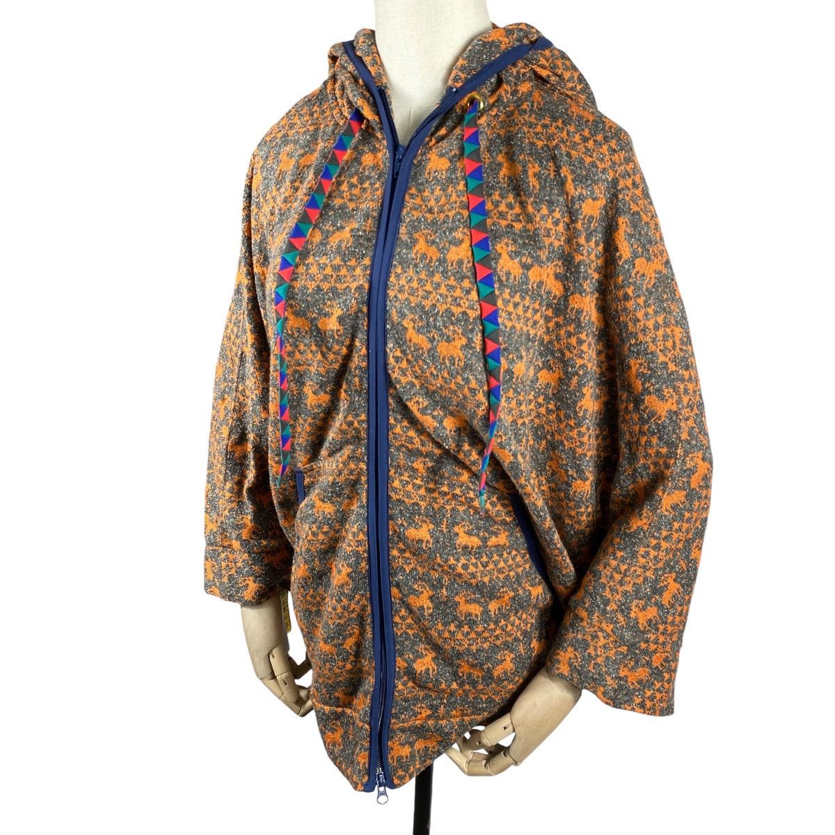 mercibeaucoup Mercibeaucoup, Japan Designer Jealou-Sika Deer Knit Poncho Size L / US 10 / IT 46 - 2 Thumbnail