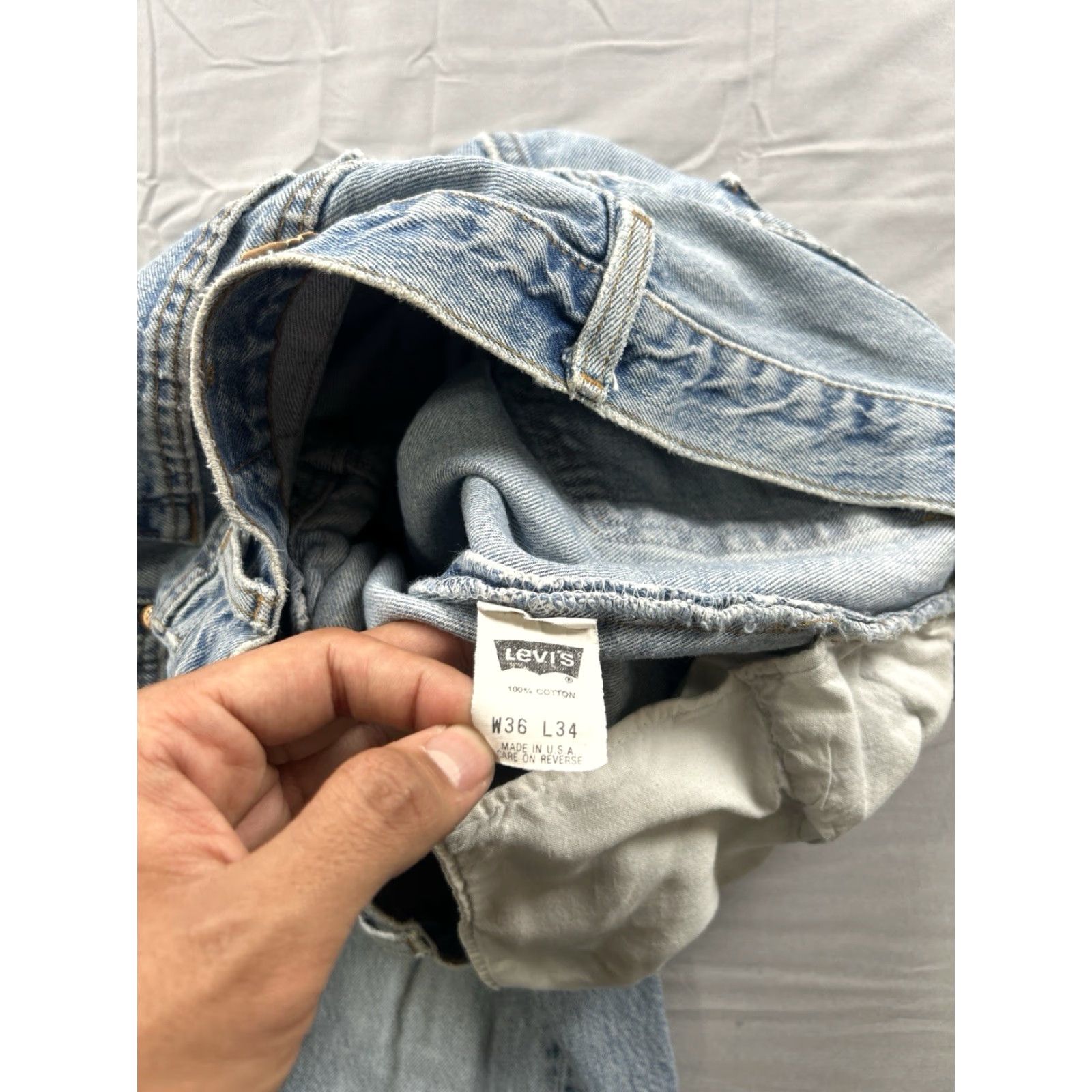 Levi's VINTAGE Levi's 501 Jeans Straight 34 USA Made 90s 34x32 Button Fly Men Blue Size US 34 / EU 50 - 3 Thumbnail