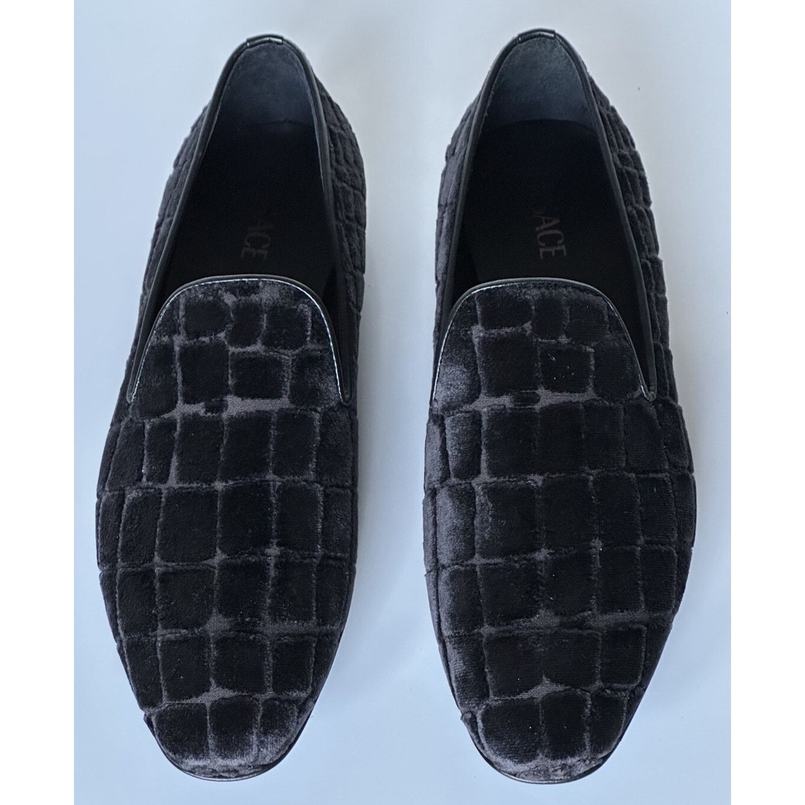 Versace VERSACE Men's Black Velvet Loafers Shoes 9 US 1003792 Size US 9 / EU 42 - 6 Thumbnail