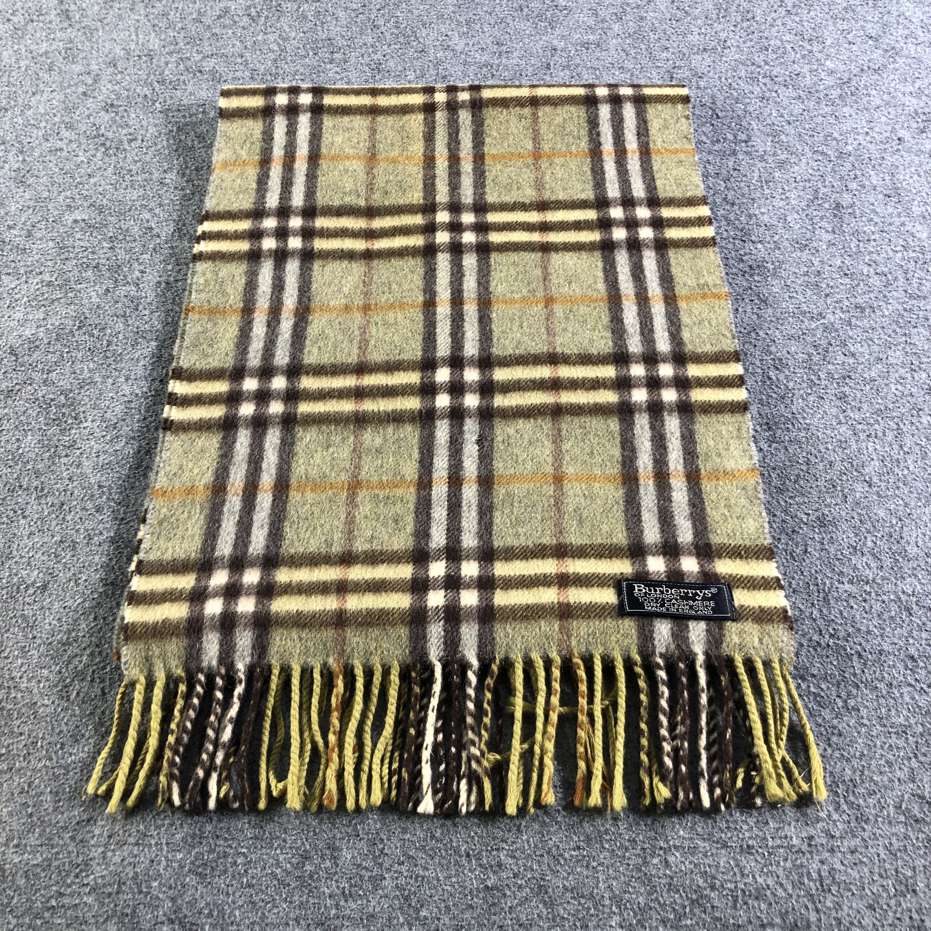 Burberry Burberrys Cashmere Scarf Muffler Neckwear V2579 Size ONE SIZE - 2 Thumbnail