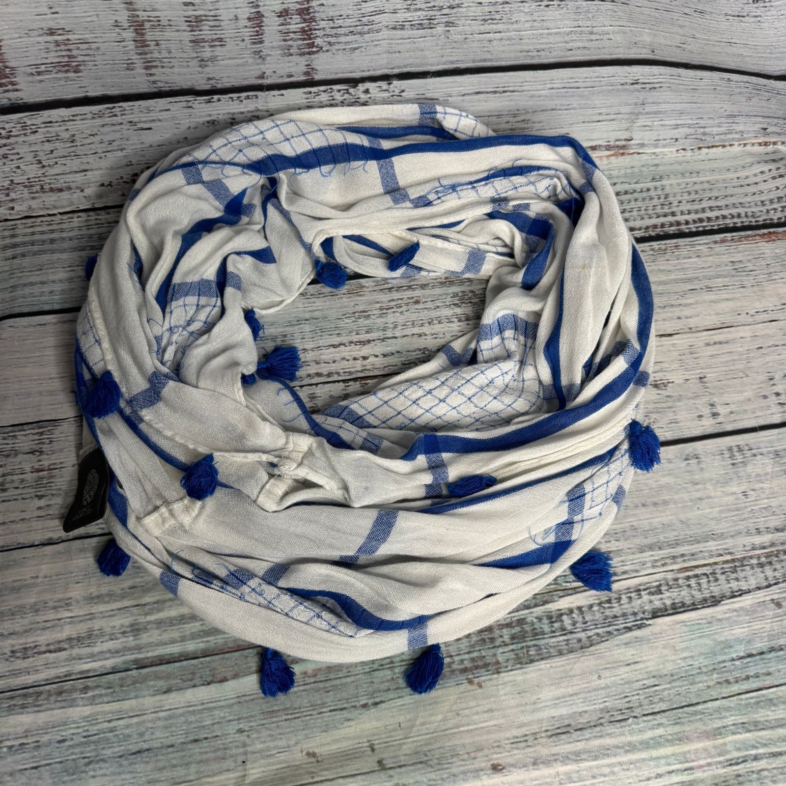 Vince Camuto Vince Camuto Blue Plaid Infinity Scarf with Fringe Size ONE SIZE - 1 Thumbnail