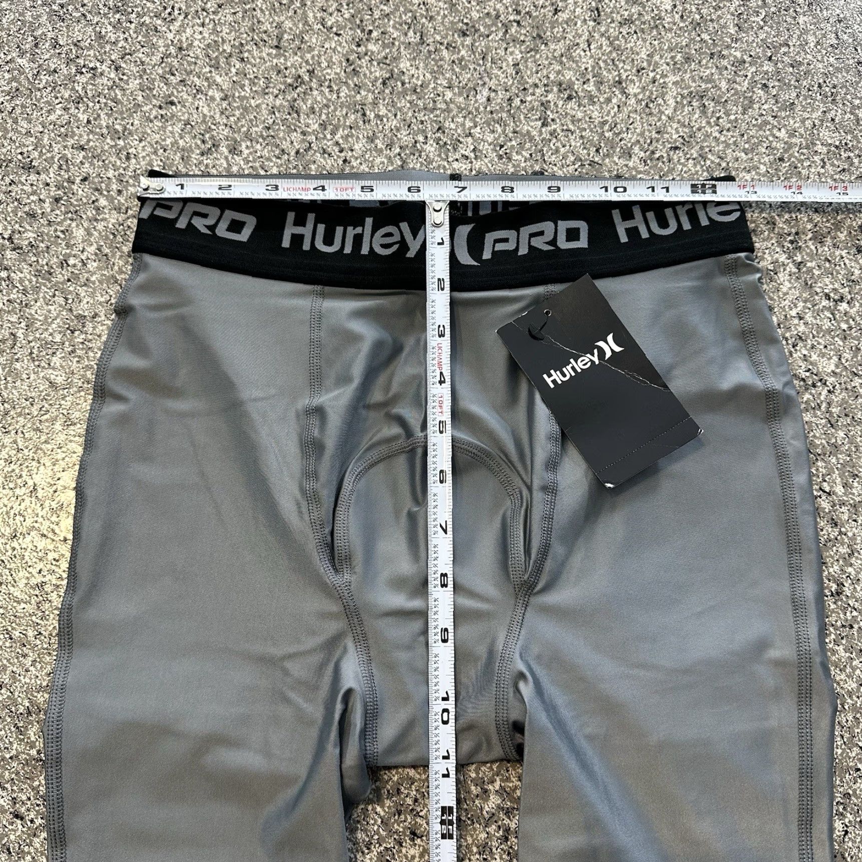 Hurley Hurley Rash Guard Surf Tights Mens M Grey 50+ UPF Compression Beac​h Hawaiian Pattern Floral Clothing Size US 31 - 5 Thumbnail