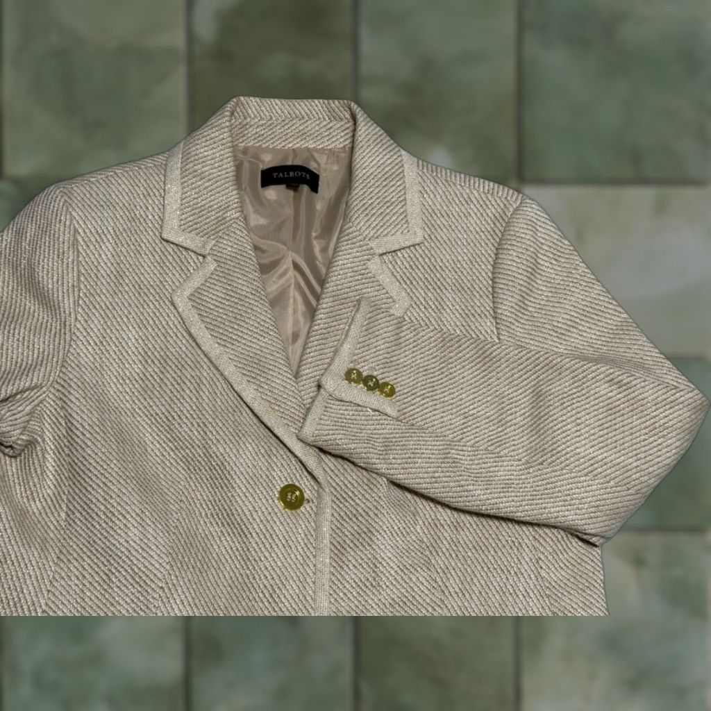 Talbots Talbots Womens Blazer 16 Cream Knit Gold Buttons Work Office Preppy NWOT Size XXL / US 16-18 / IT 52-54 - 1 Thumbnail