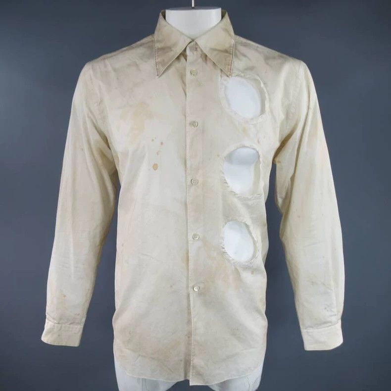 Comme des Garcons Comme des Garcons A shirt with a hole and a dirty stain. Size US XS / EU 42 / 0 - 3 Thumbnail