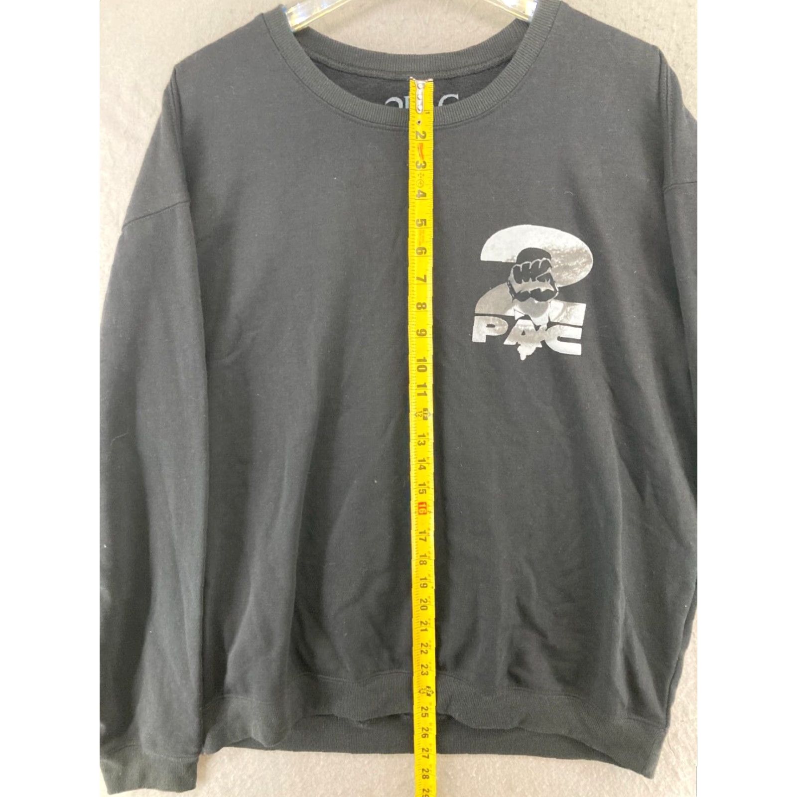Vintage VINTAGE 2PAC Mens Sweatshirt 2XL Black 90s Cotton Blend Crew Neck Long Sleeve Easy Care Size US XXL / EU 58 / 5 - 3 Thumbnail