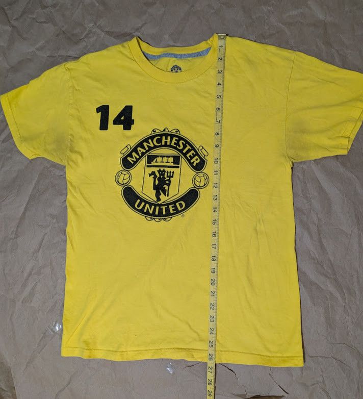 Other Javier Chicharito #14 official Manchester United Size US M / EU 48-50 / 2 - 5 Thumbnail