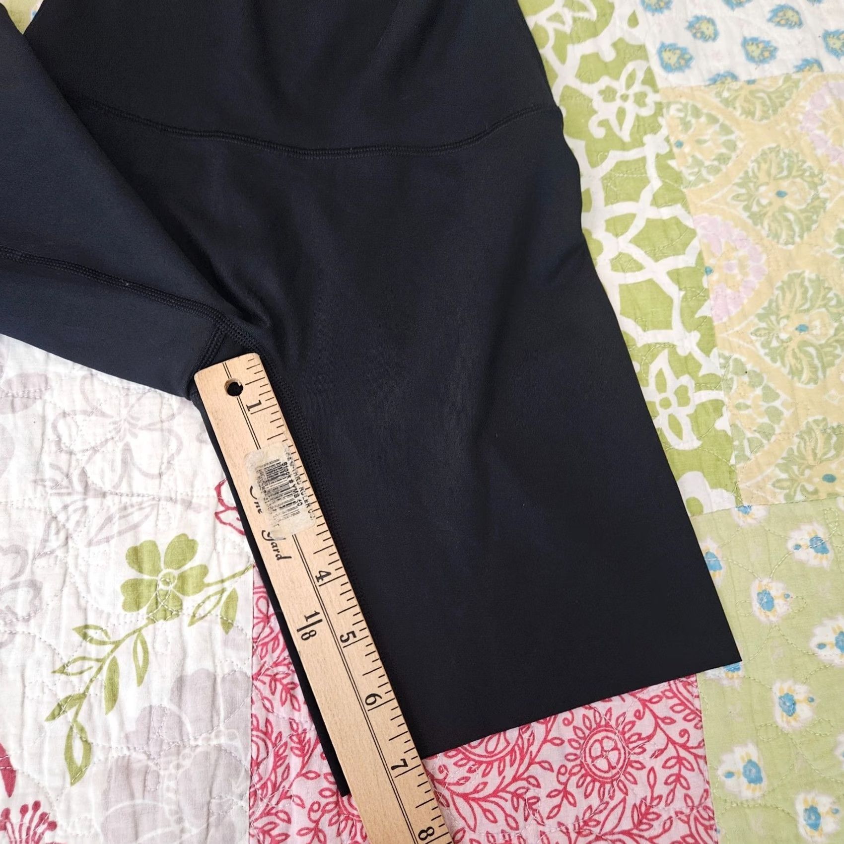 Vintage Aerie Women's Bike Short Hi-Rise 7" Inseam XS Black Regular Size XS Adult Womens Shorts Size 26" / US 2 / IT 38 - 6 Thumbnail
