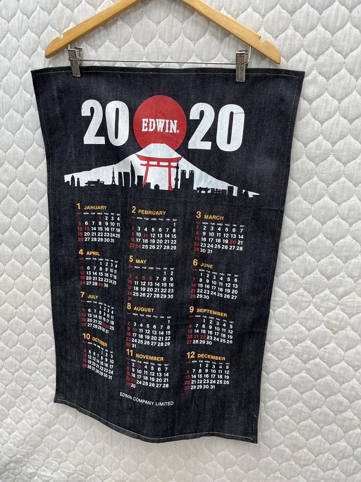 Edwin 🔥🔥🔥STEALS EDWIN 2020 DENIM CALENDAR Size ONE SIZE - 2 Thumbnail