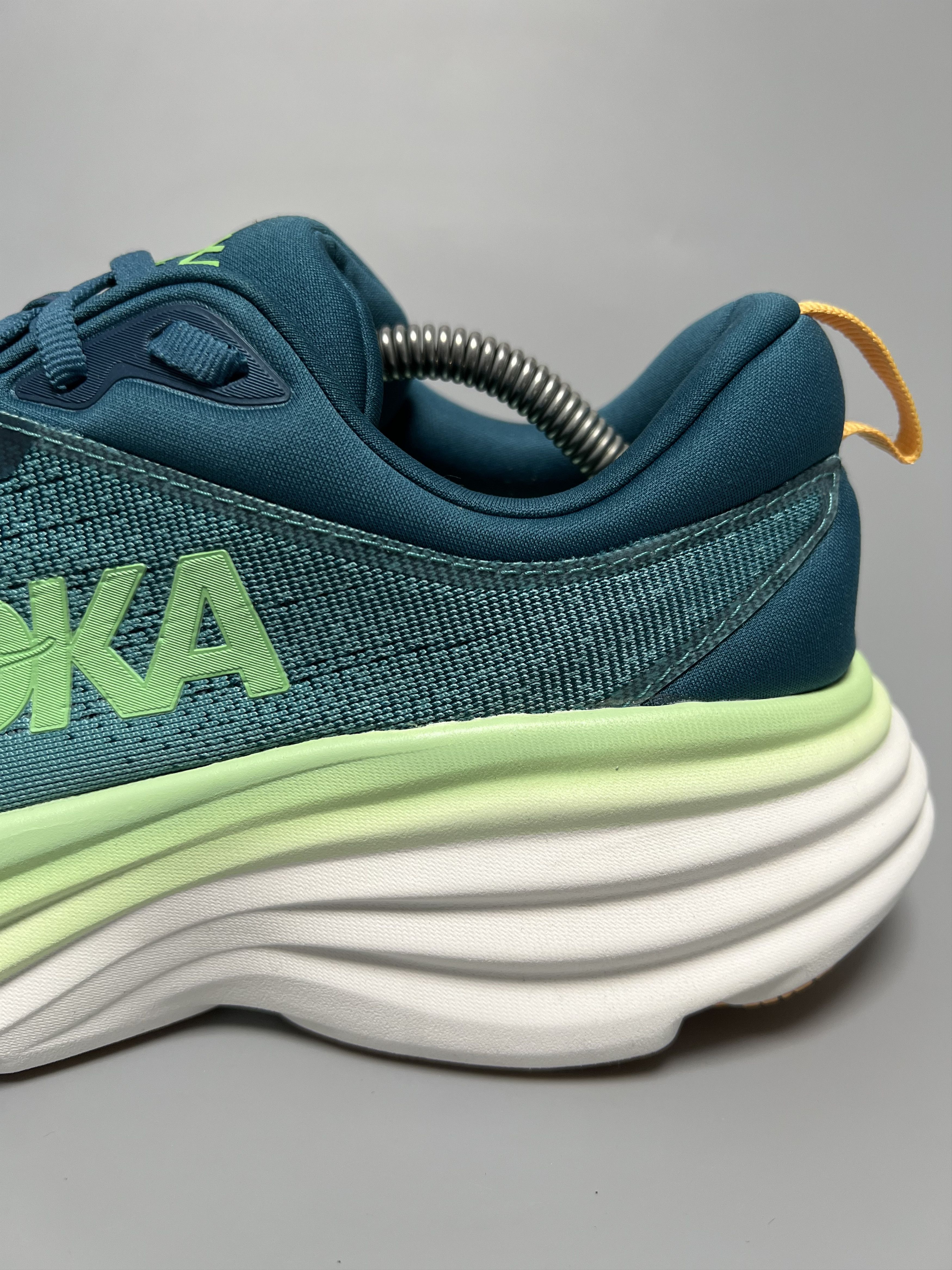 Hoka 9D Hoka One One Bondi 8 Running Shoes Size US 9 / EU 42 - 9 Thumbnail
