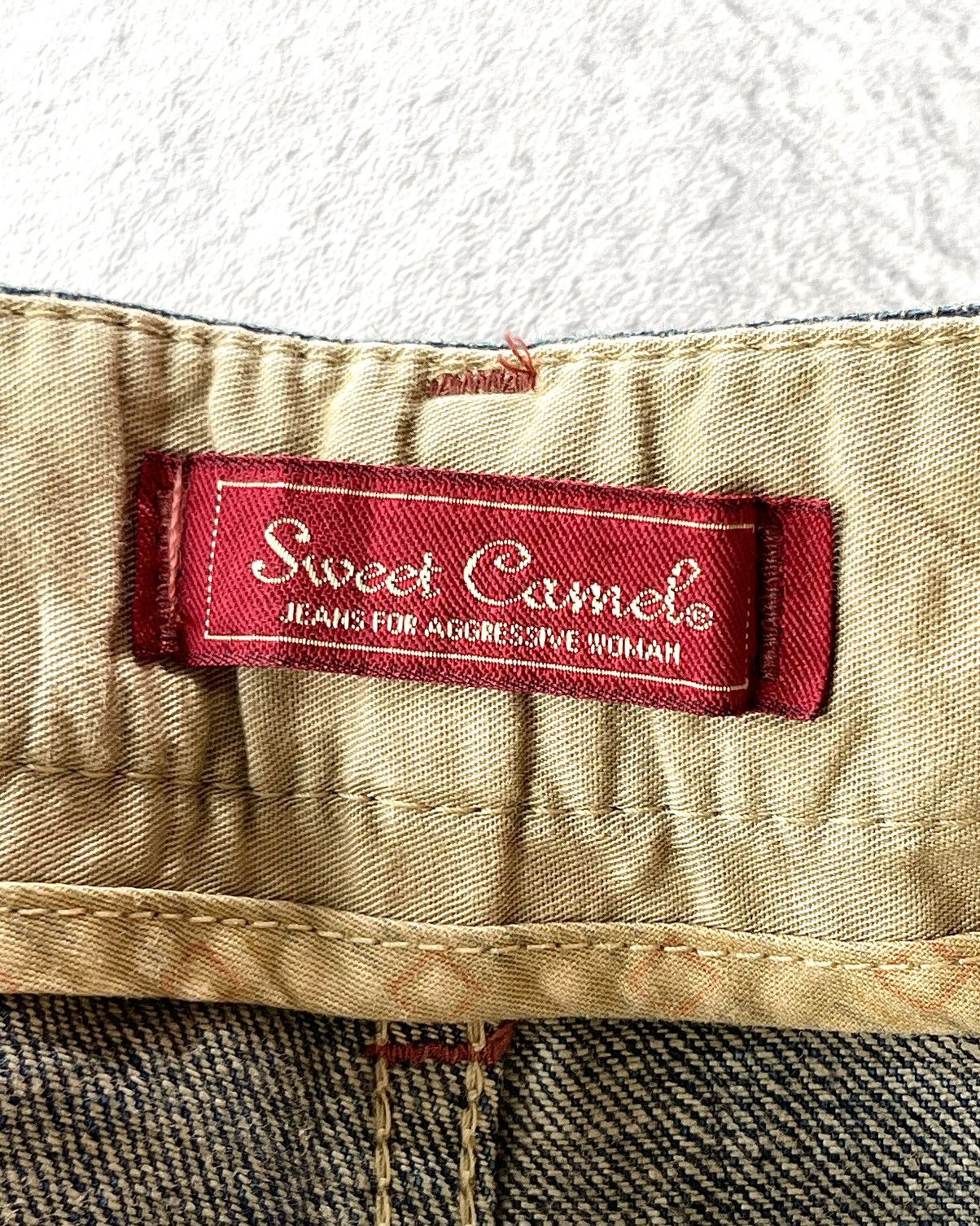 Japanese Brand Sweet Camel Buckle Back Flare Jean Size US 30 / EU 46 - 4 Thumbnail
