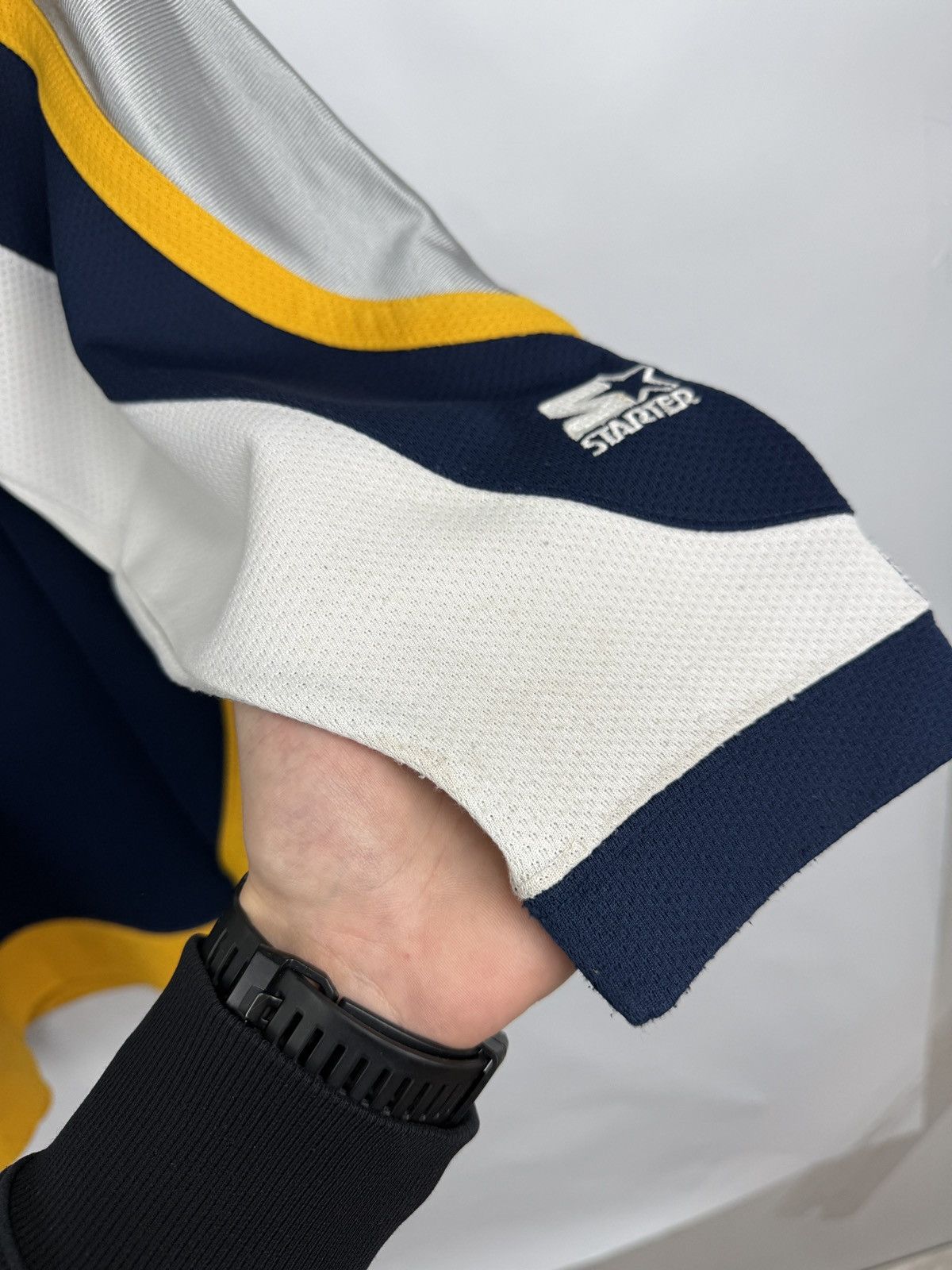 Starter 🇺🇸 Vintage 90s Starter Nashville Predators NHL Hockey Jersey Size US S / EU 44-46 / 1 - 17 Thumbnail
