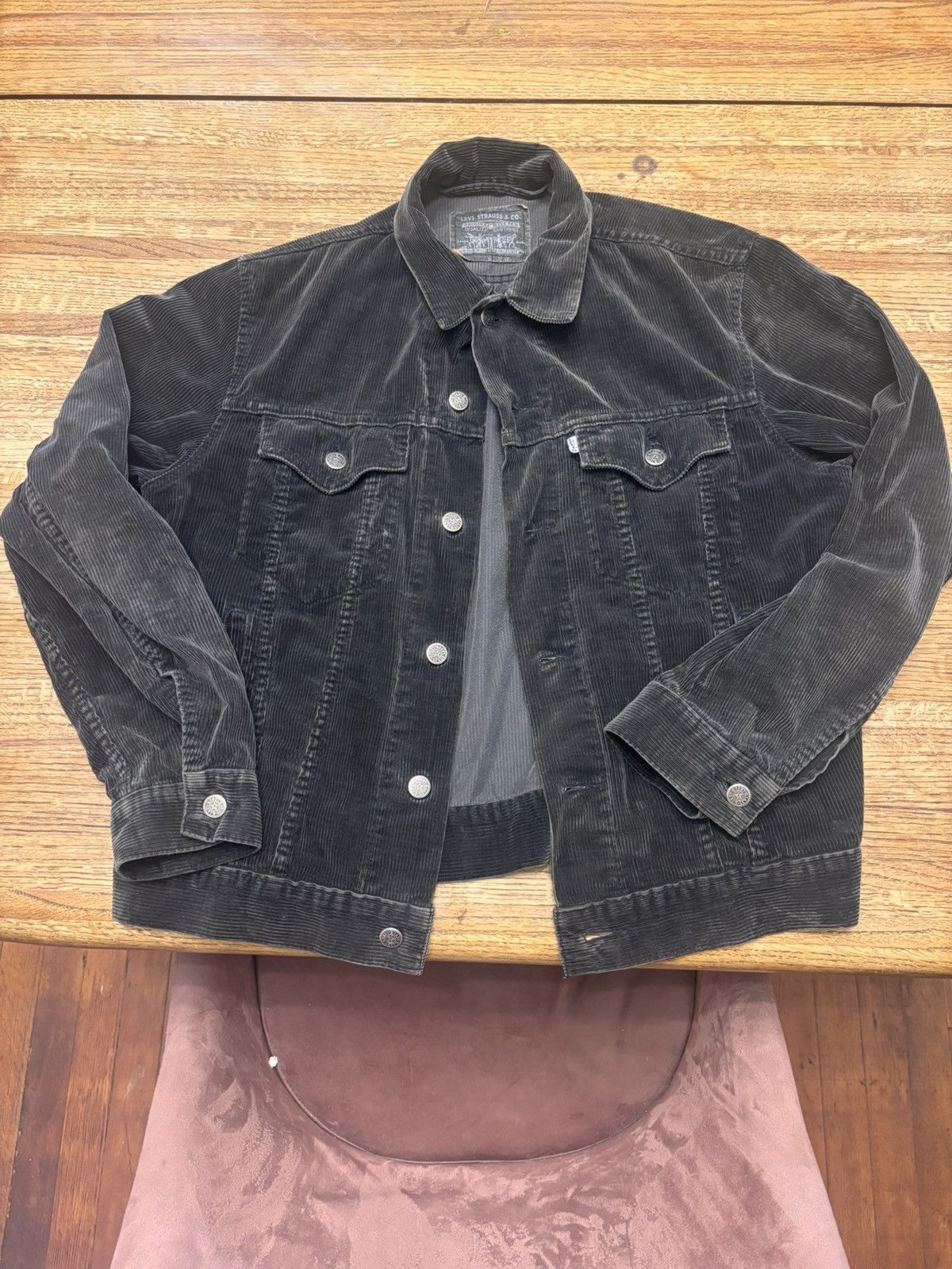 Levi's Vintage Levis Corduroy Button Up Size US M / EU 48-50 / 2 - 1 Thumbnail