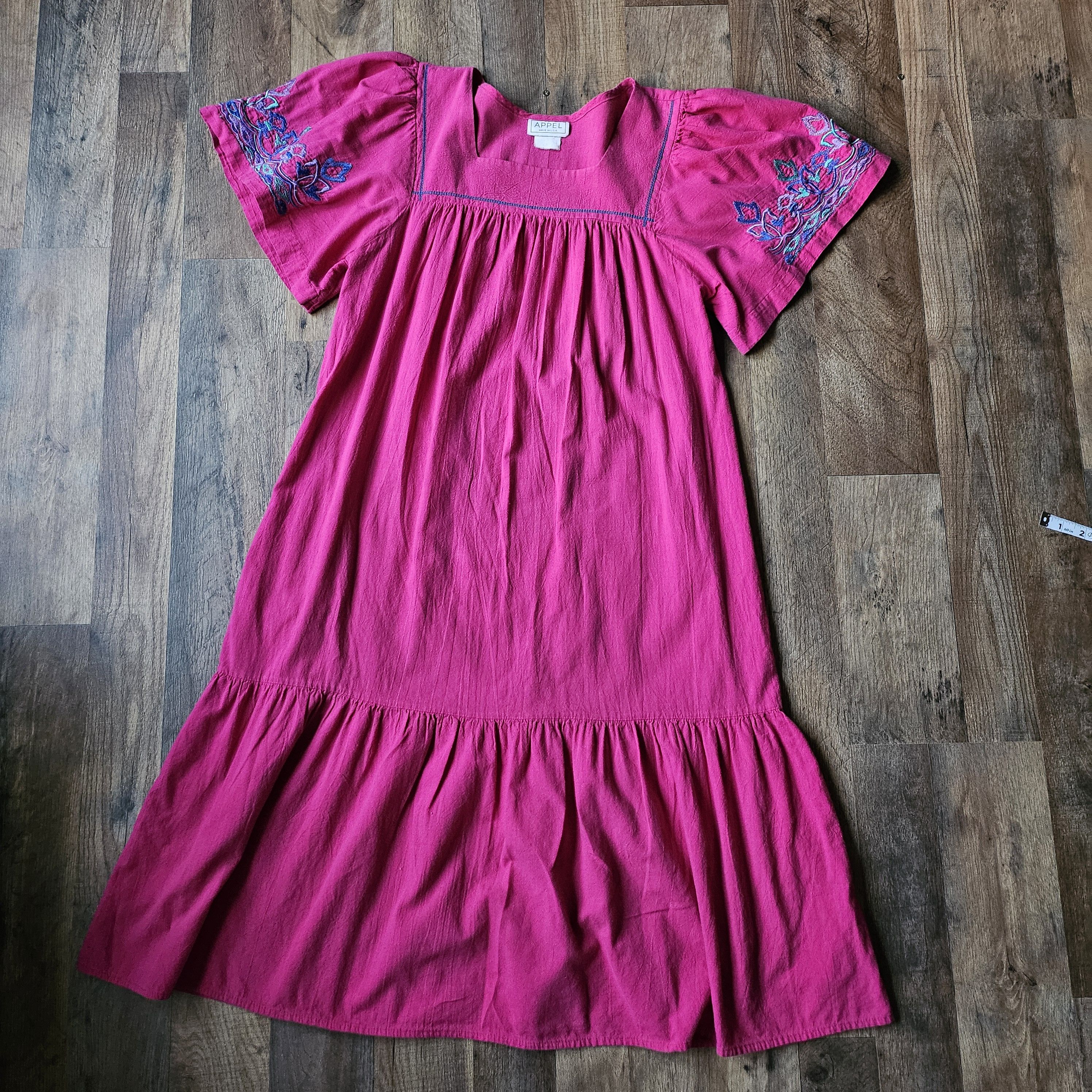 Vintage Vintage Magenta Appel Dress Size S / US 4 / IT 40 - 1 Thumbnail