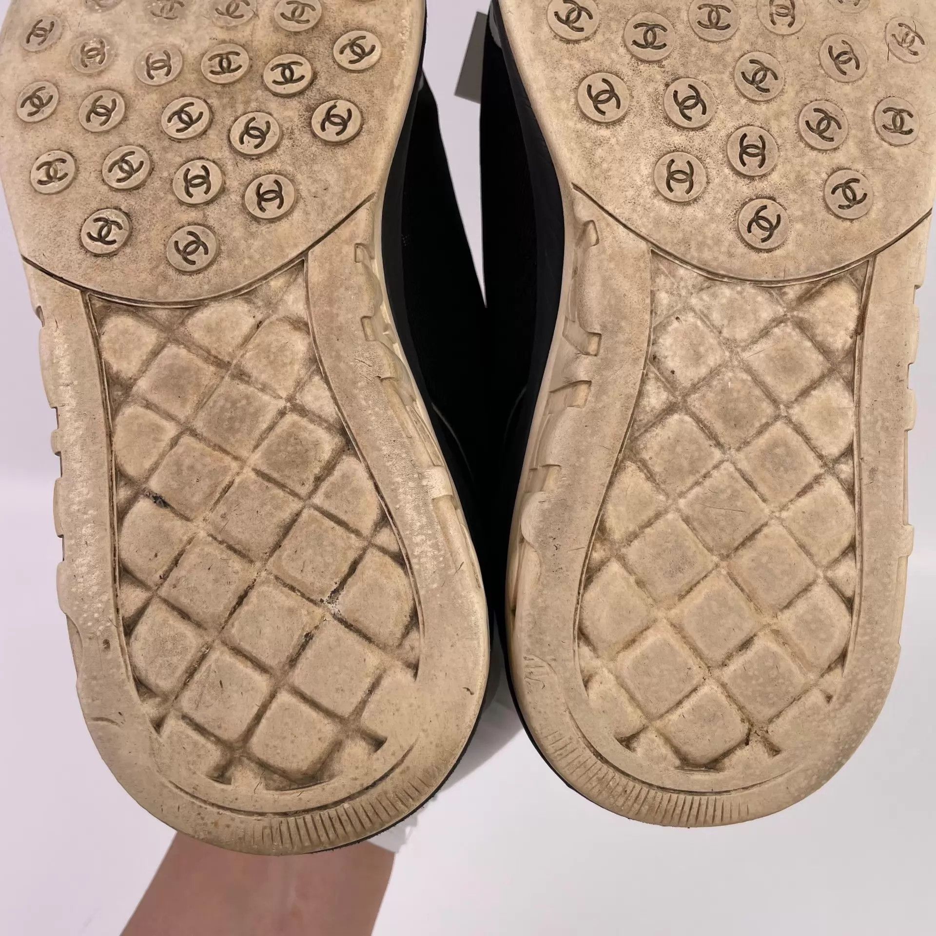 Chanel CHANEL Tulle & Lycra Panelled Sneakers 38 Black White Size US 7.5 / IT 37.5 - 3 Thumbnail