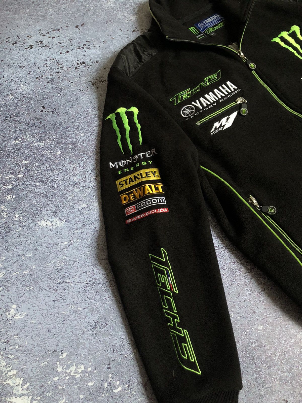 NASCAR × Vintage Vintage Monster Energy Yamaha Tech3 fleece jacket Size US S / EU 44-46 / 1 - 8 Thumbnail
