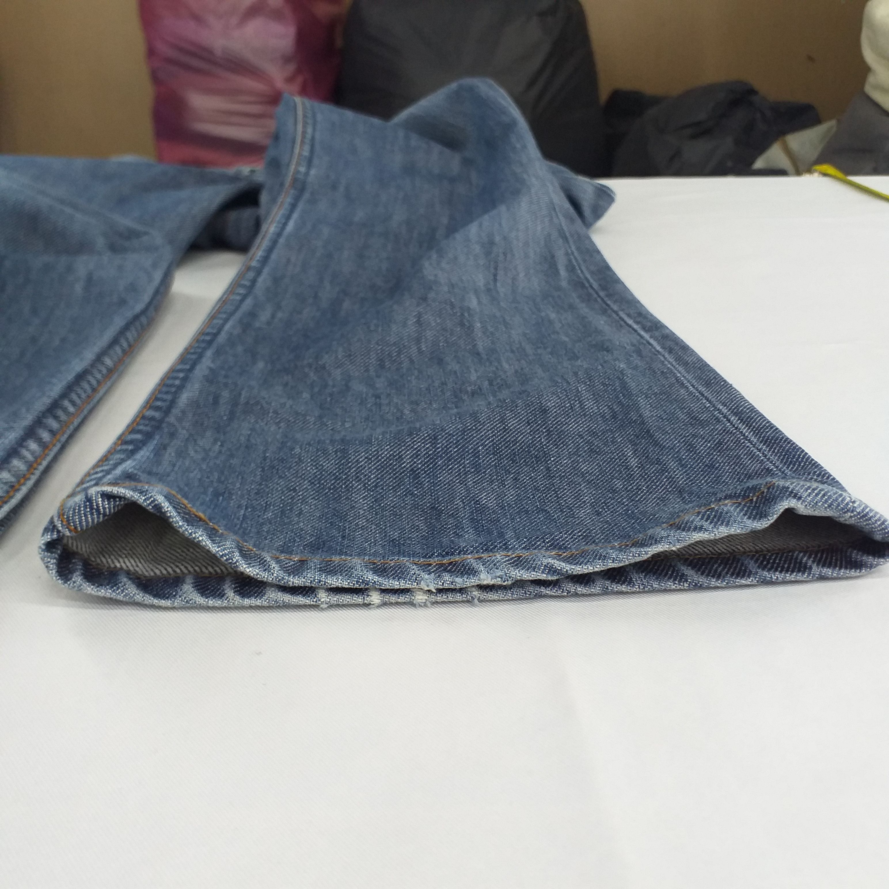 Japanese Brand Blue Vintage Levi's 550 Denim 29x30 -JN020 Size US 29 - 16 Thumbnail