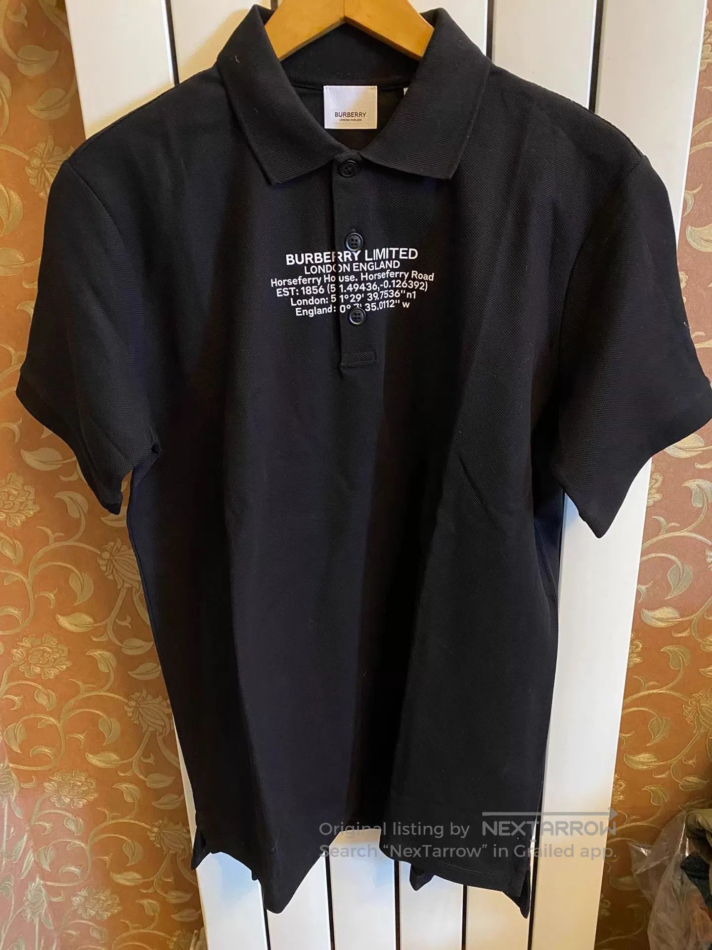Burberry Black Short. Size US S / EU 44-46 / 1 - 1 Thumbnail