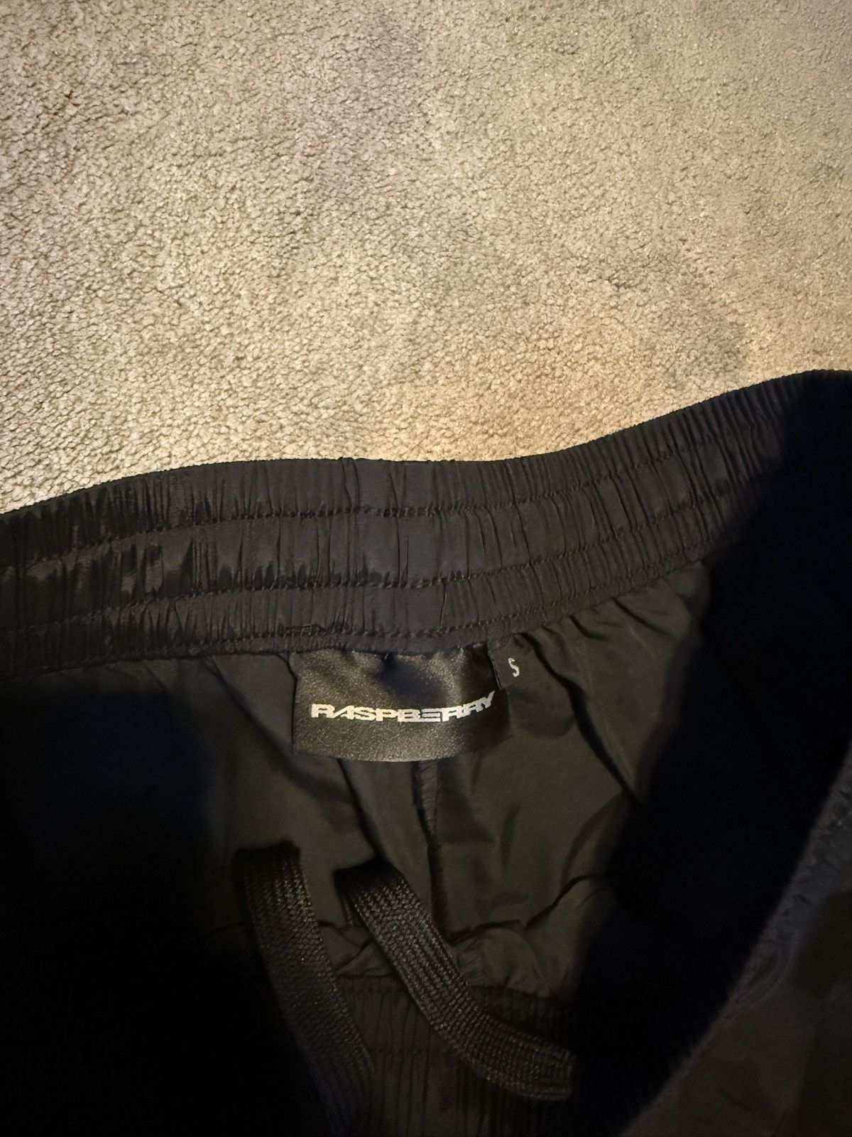 GV Gallery Raspberry Hills D Will Nylon Track Pants