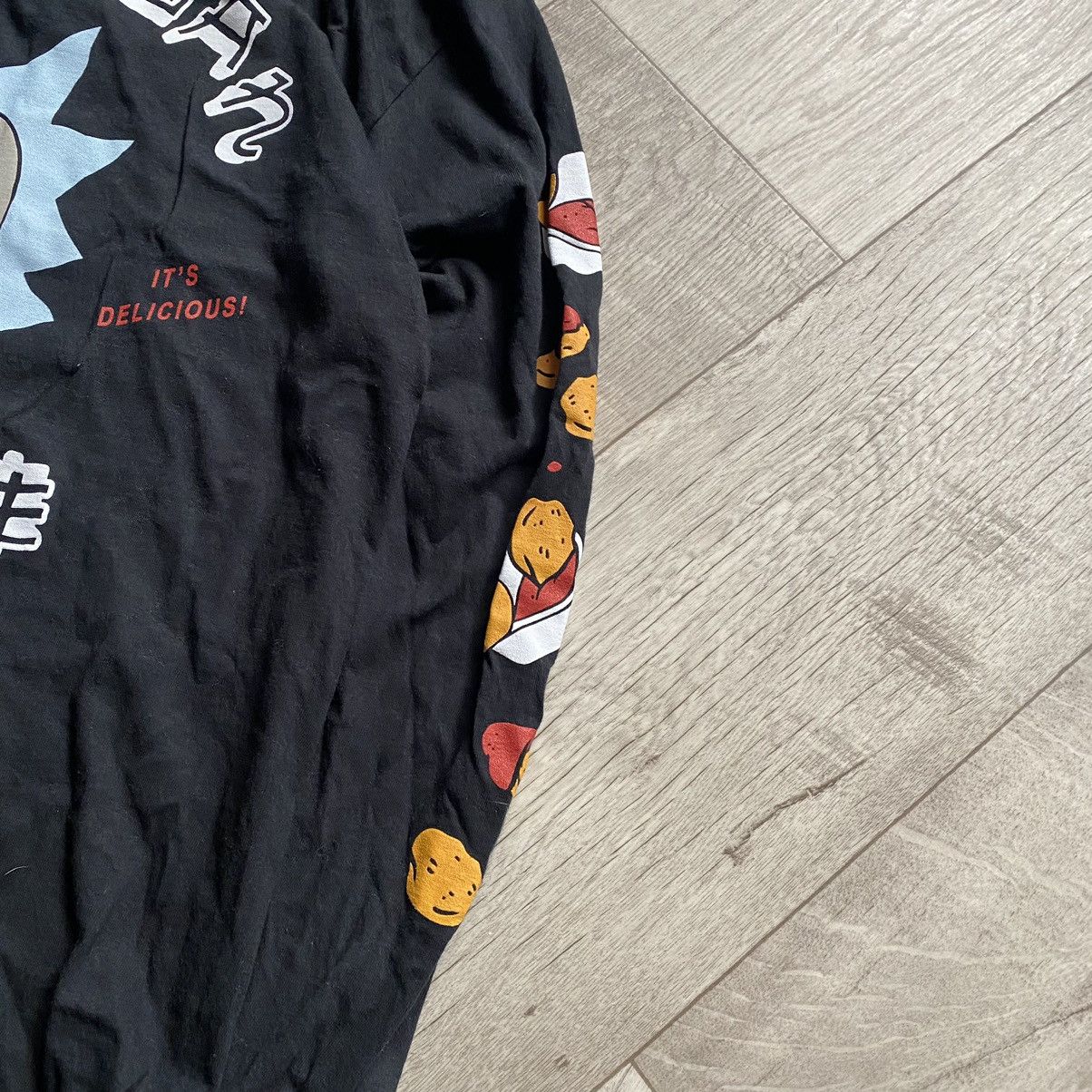 Cartoon Network RICK AND MORTY CARTOON 2018 JAPANESE SZECHUAN SAUCE LONG TEE Size US M / EU 48-50 / 2 - 2 Thumbnail