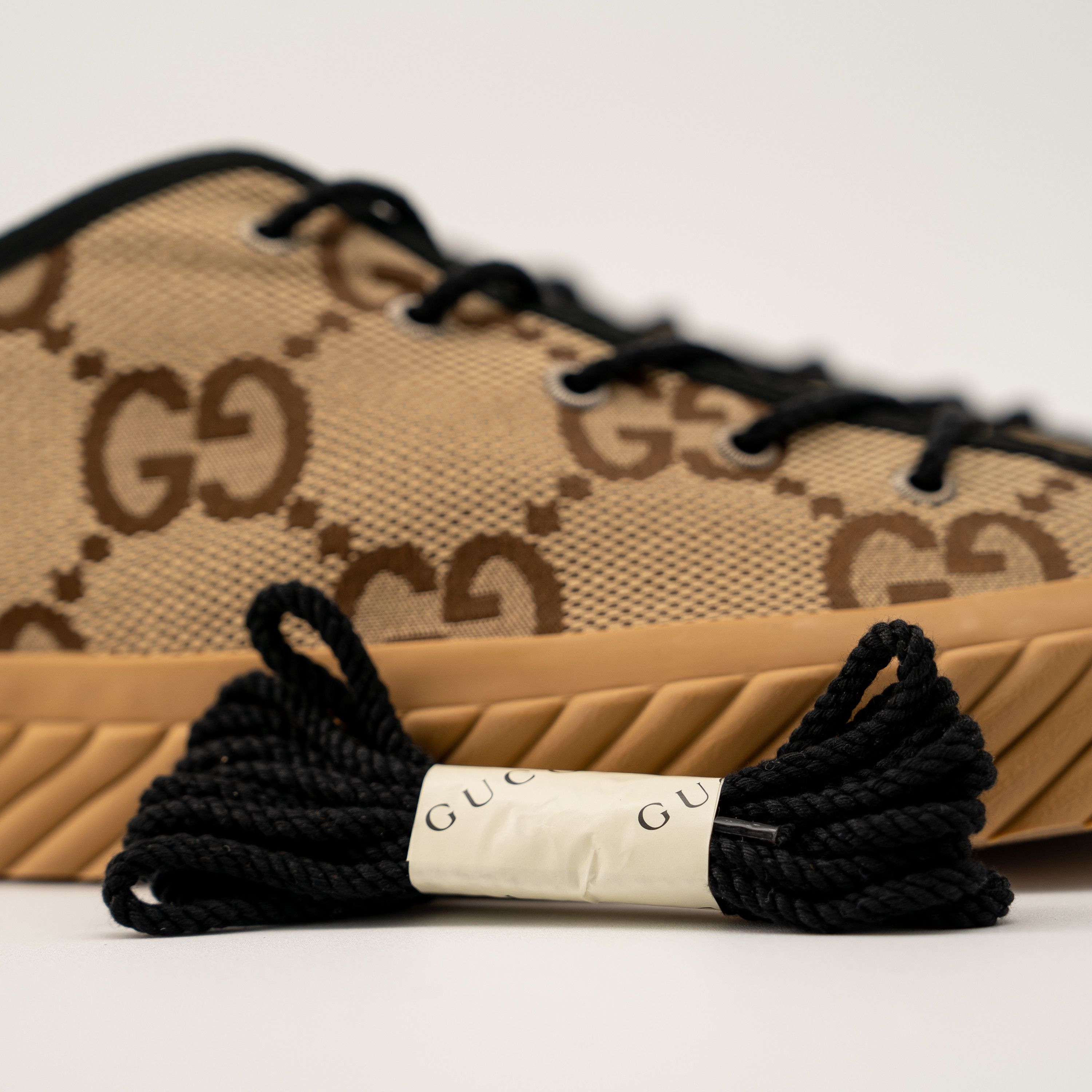 Gucci 13G 13.5 US Gucci Maxi GG Low Canvas Sneakers Beige Brown Size US 13 / EU 46 - 11 Thumbnail