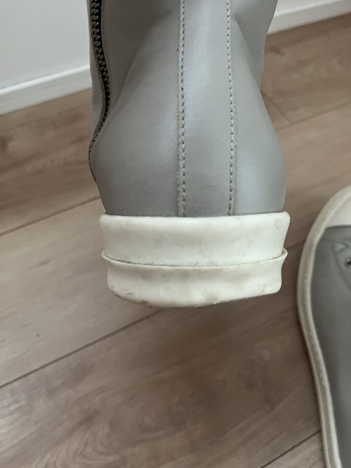 Rick Owens High-Top Leather Sneakers Pearl/Milk Size US 10 / EU 43 - 8 Thumbnail