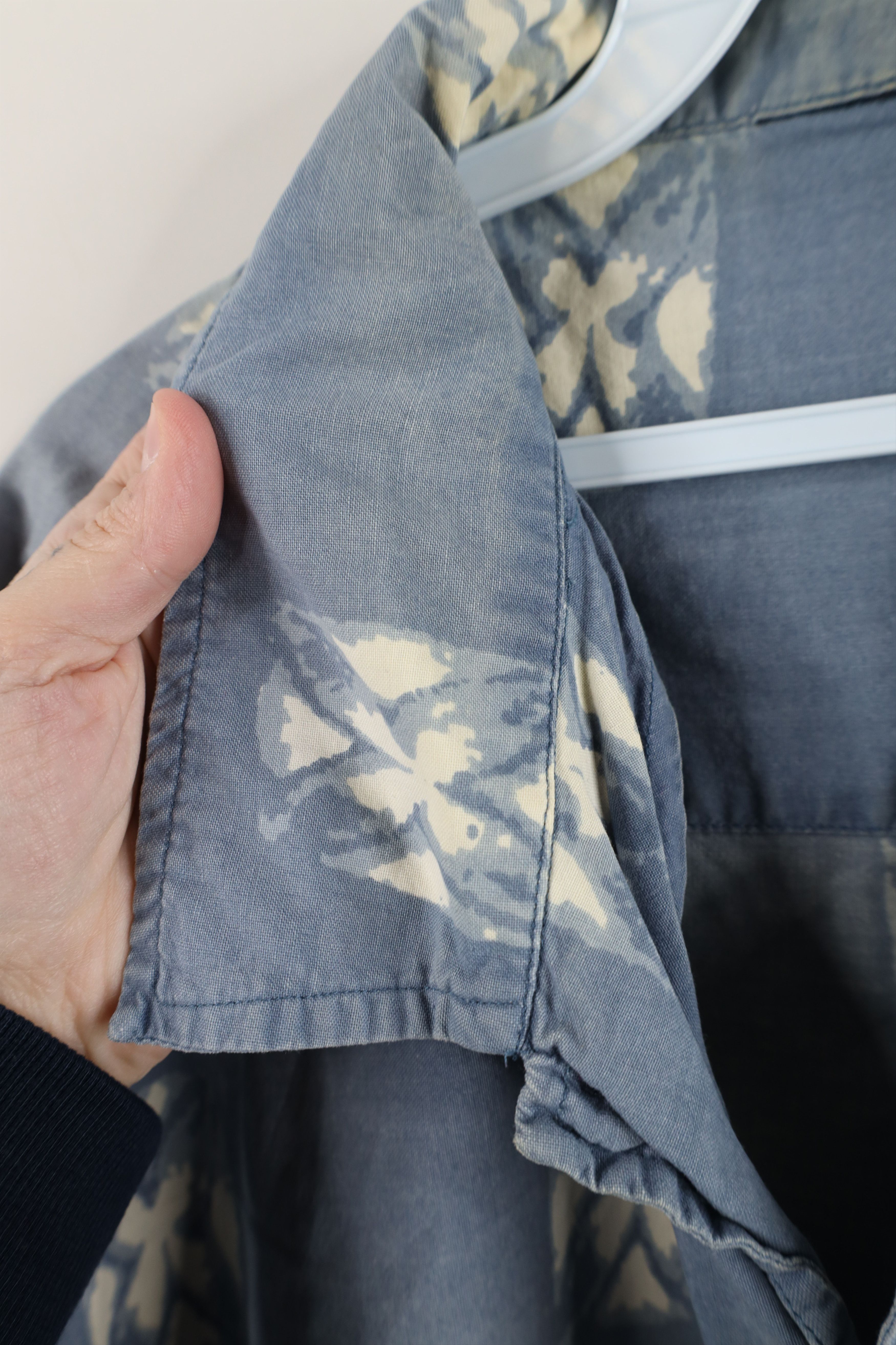 Vintage Vintage 90s Streetwear Flower Luau Hawaiian Button Shirt Size US XL / EU 56 / 4 - 10 Thumbnail