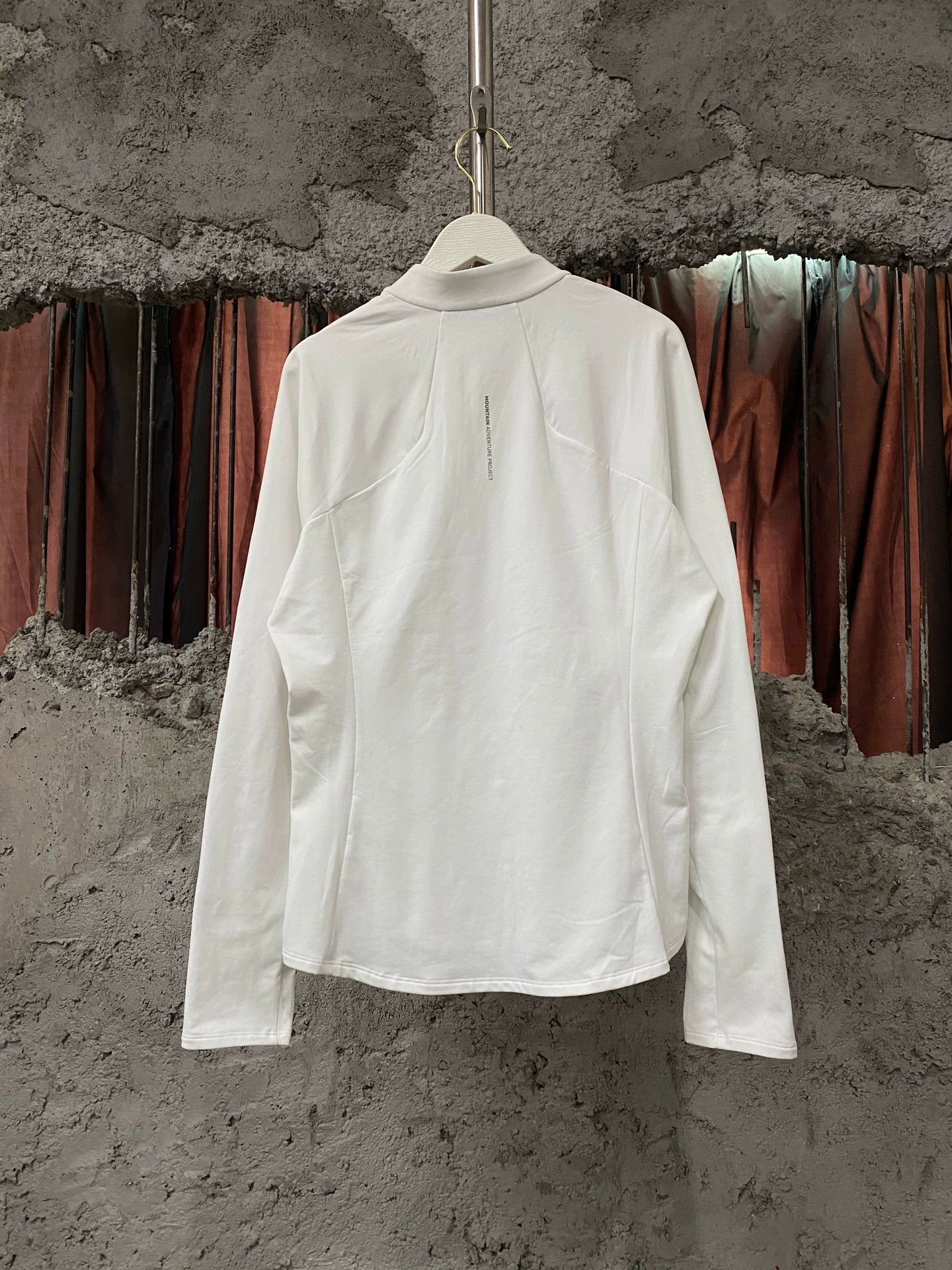 Other KAILAS zip jacket L 99 new tags removed Size L / US 10 / IT 46 - 2 Thumbnail