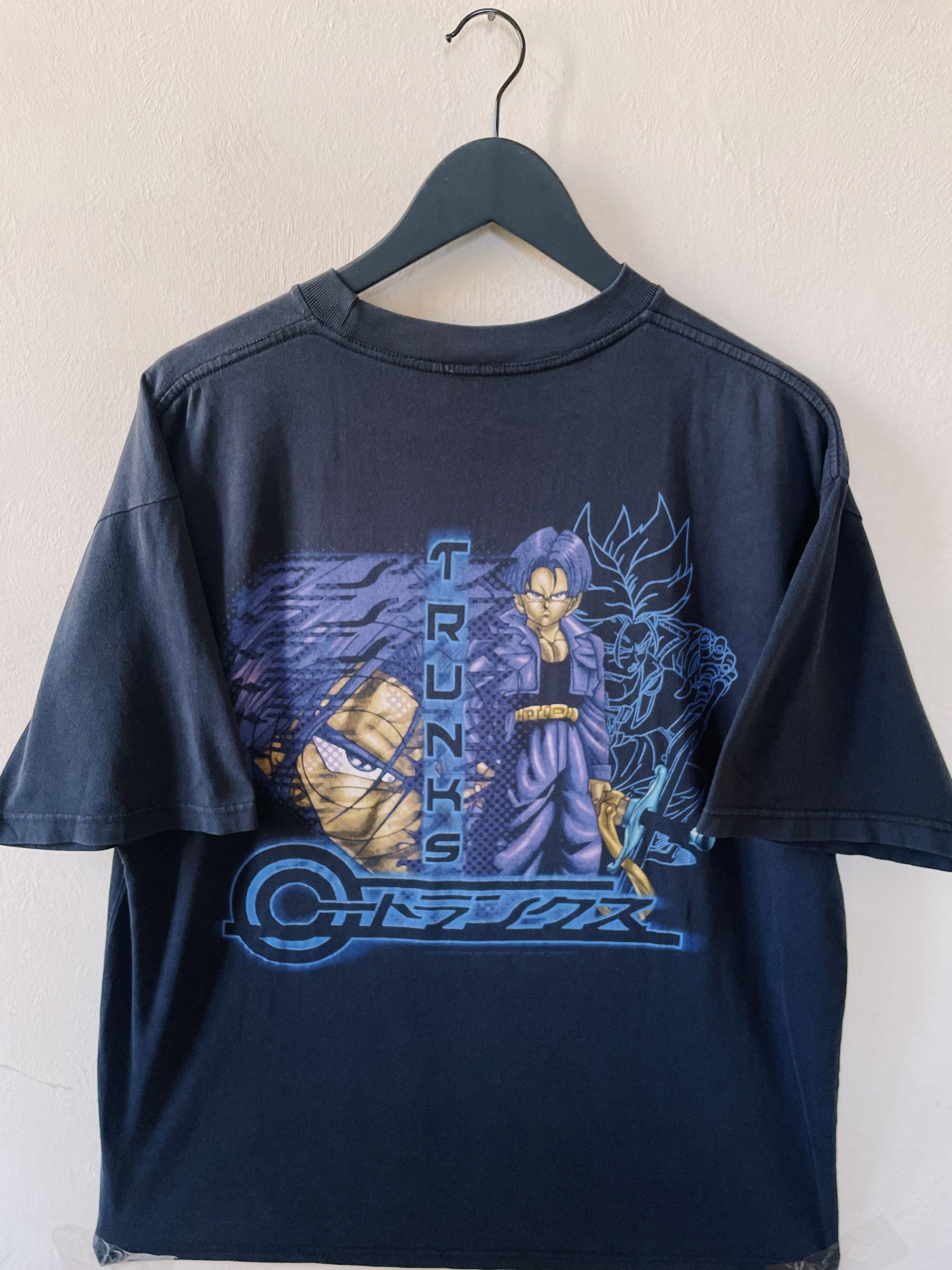 Anime × Japanese Brand × Vintage Vintage 2000 Dragon Ball Z Trunks T-shirt Size US XL / EU 56 / 4 - 1 Thumbnail