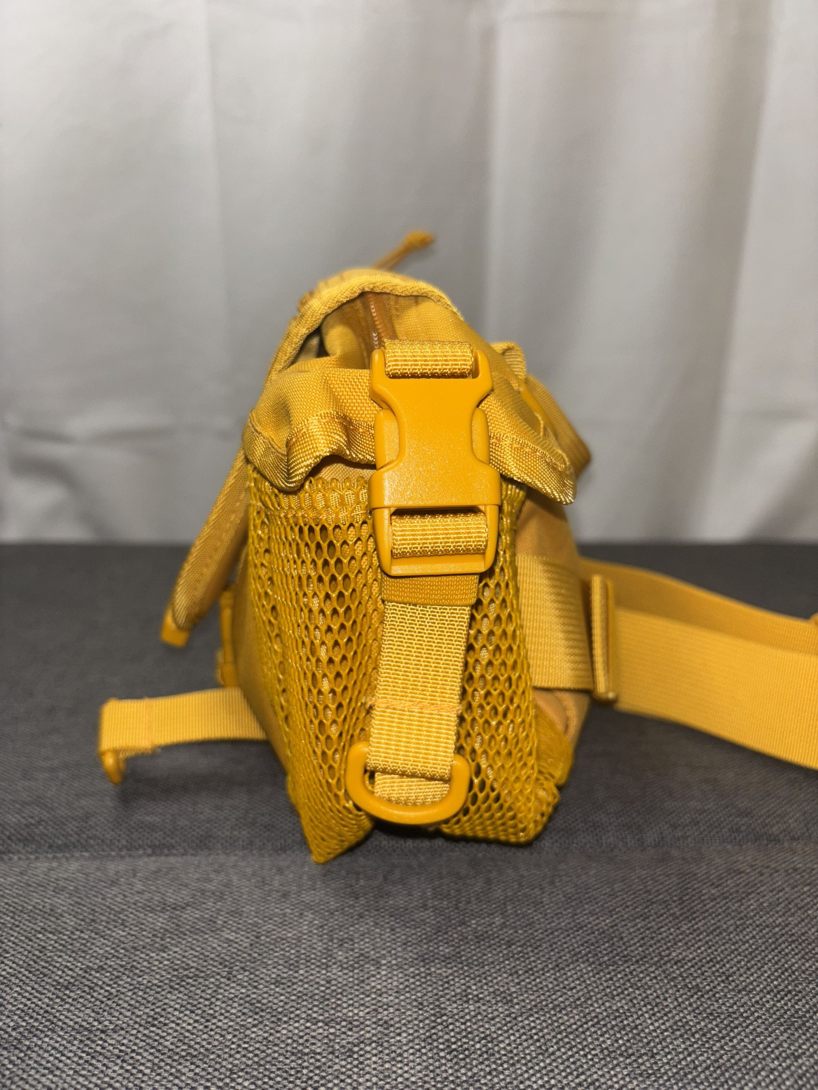 Supreme SUPREME Cordura Waist Bag Gold SS20 SS20B5 BNIB w/Stickers Size ONE SIZE - 8 Thumbnail