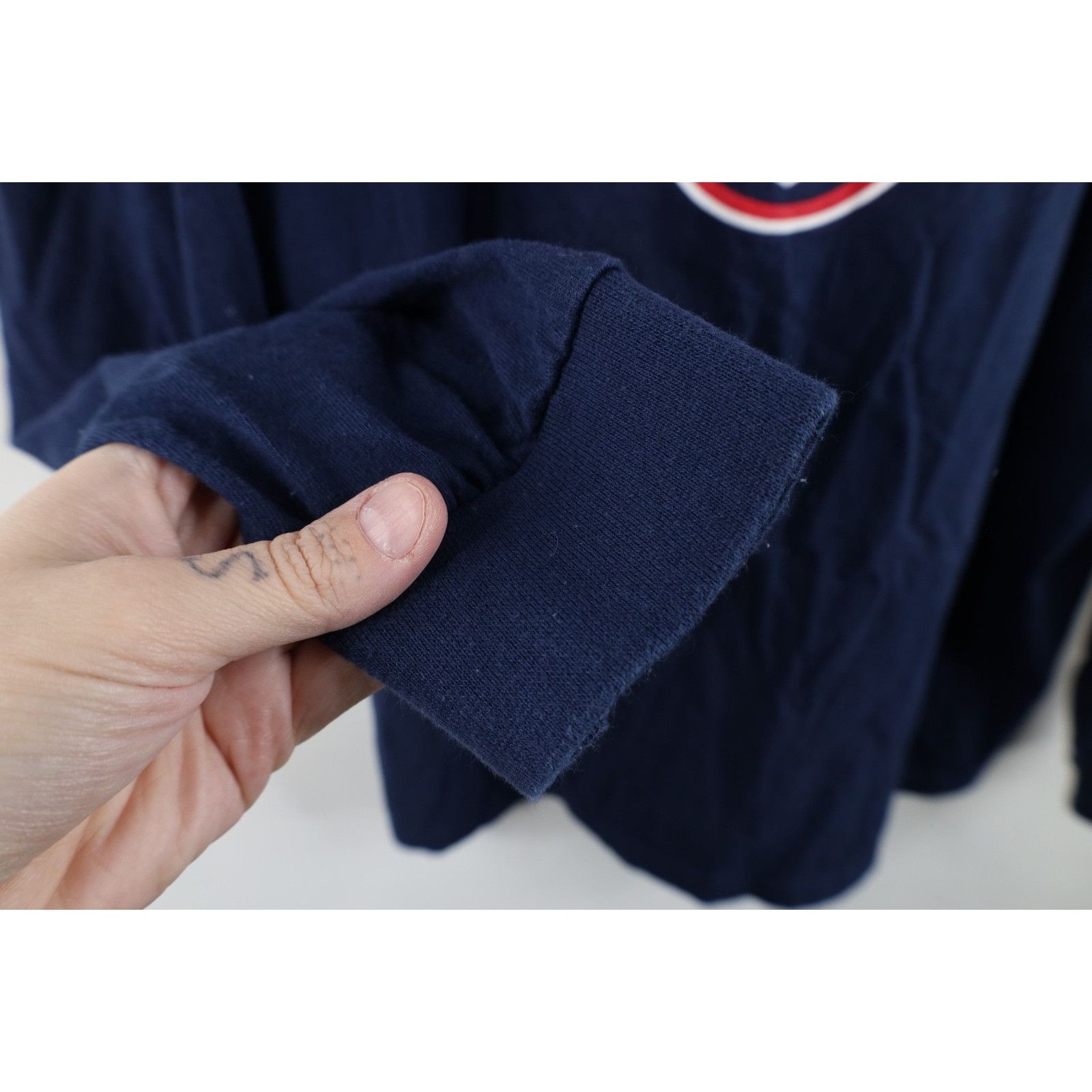 Nike Vintage Y2K Nike Team USA Hockey Olympics T-Shirt Size US L / EU 52-54 / 3 - 10 Thumbnail