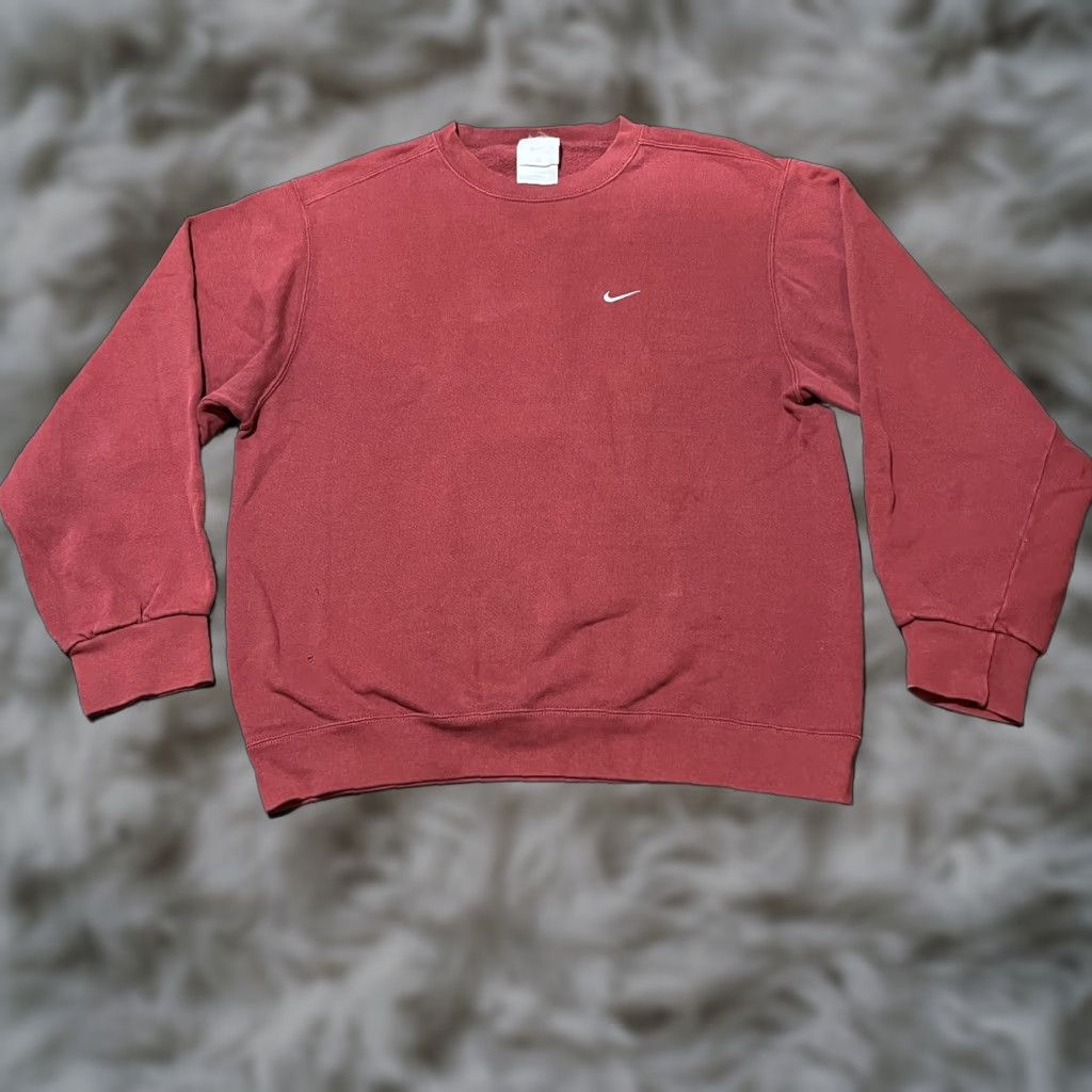 VINTAGE Nike Sweatshirt Men M Burgundy Maroon Red Swoosh Logo Crewneck 1990s USA Pullover