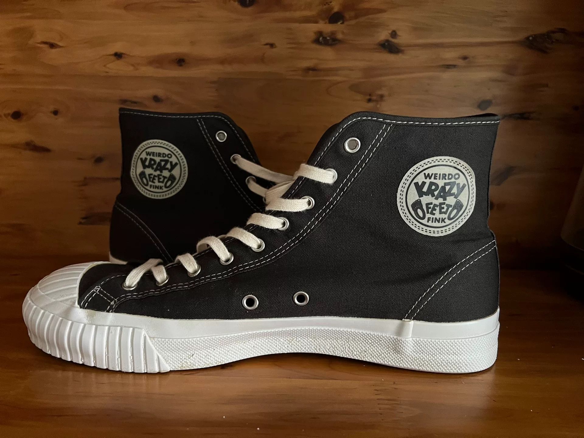 Japanese Brand Glad Hand WEIRDO KRAZY FEET Sneaker Size US 9.5 / EU 42-43 - 1 Thumbnail