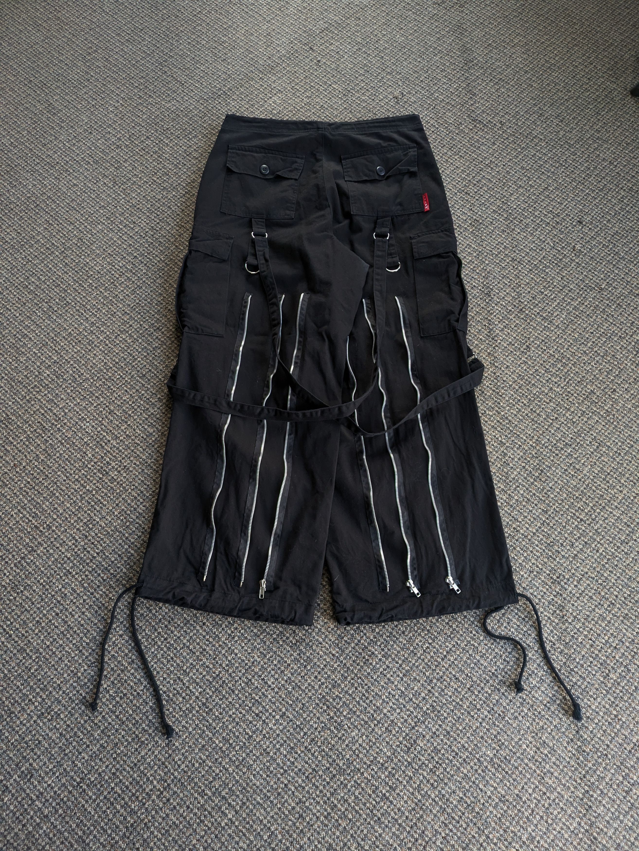 パンツ bajra gimmick bondage cargo shorts bajra gimmick bondage cargo shorts