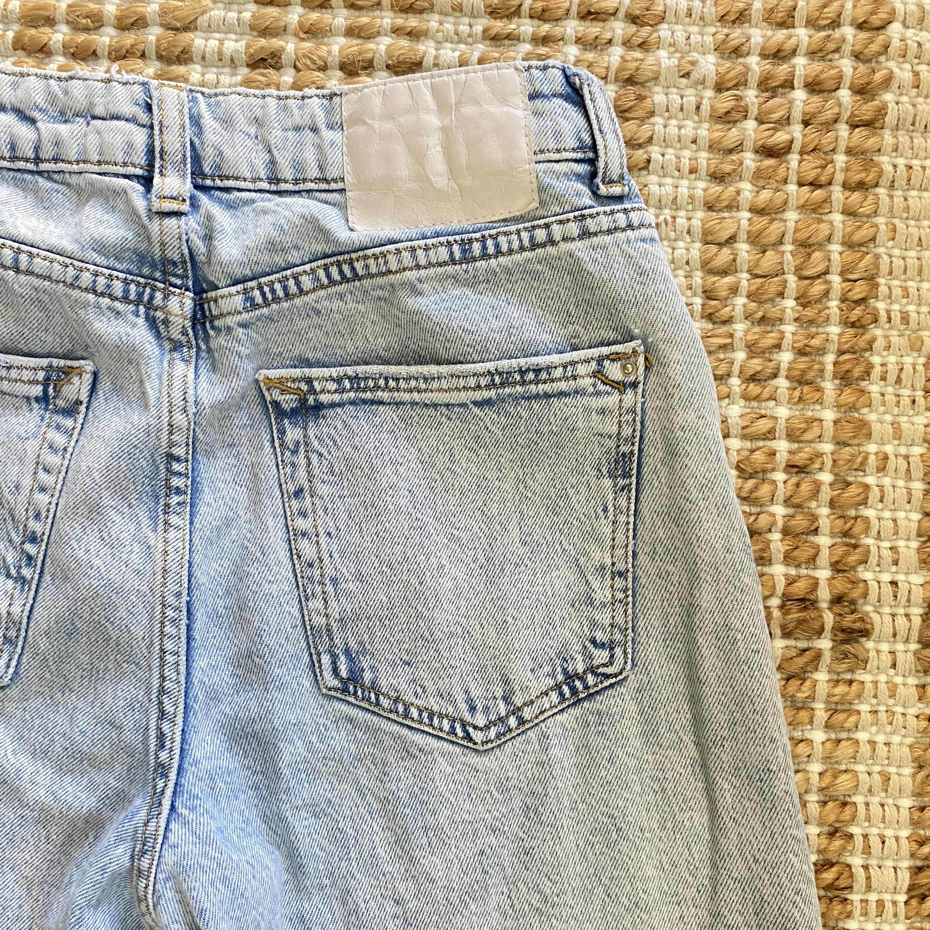 Zara High Waist Comfort Mom Fit Distressed Hem Jeans Size 27" / US 4 / IT 40 - 10 Thumbnail