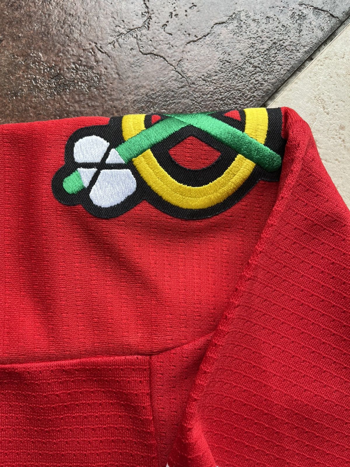 NHL × Nike VINTAGE NIKE X NHL CHICAGO BLACKHAWKS ICE HOCKEY JERSEY Size US M / EU 48-50 / 2 - 7 Thumbnail