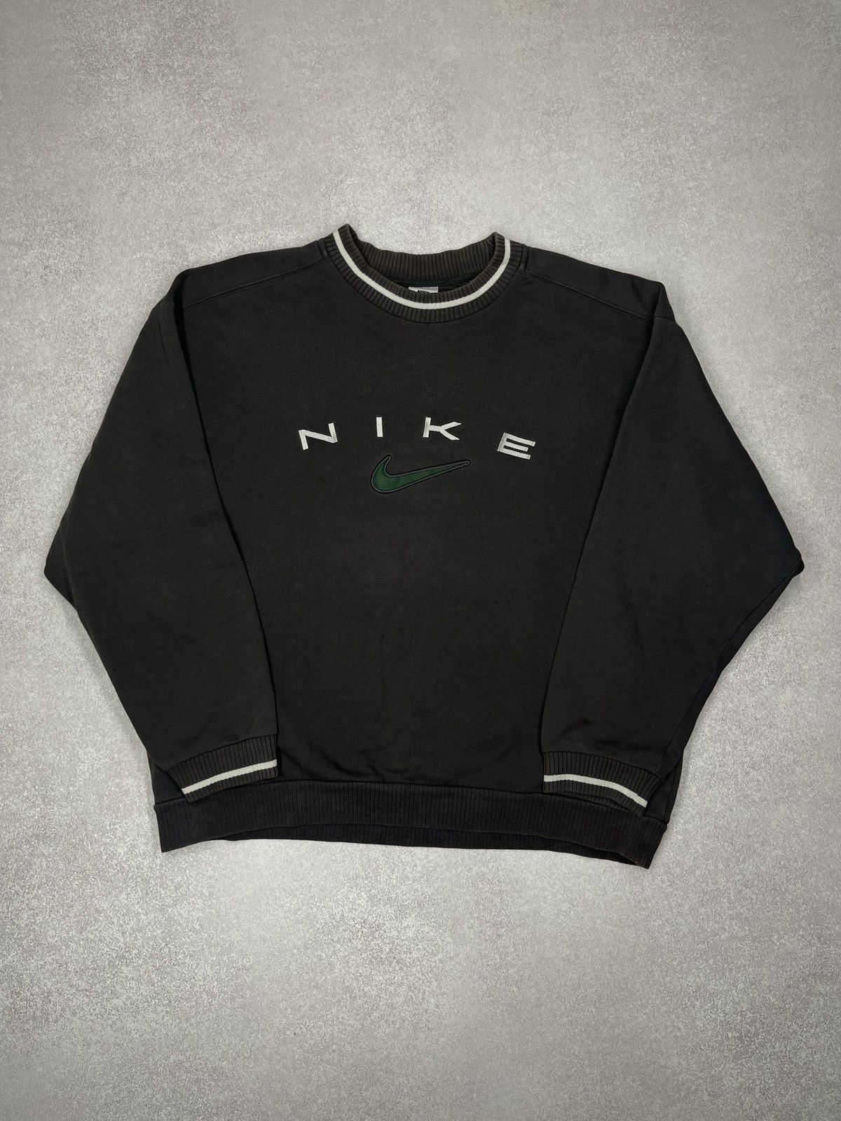 Nike Vintage Nike Big Logo Swoosh Sweatshirt Brown Y2K ACG TN Size US XL / EU 56 / 4 - 3 Thumbnail