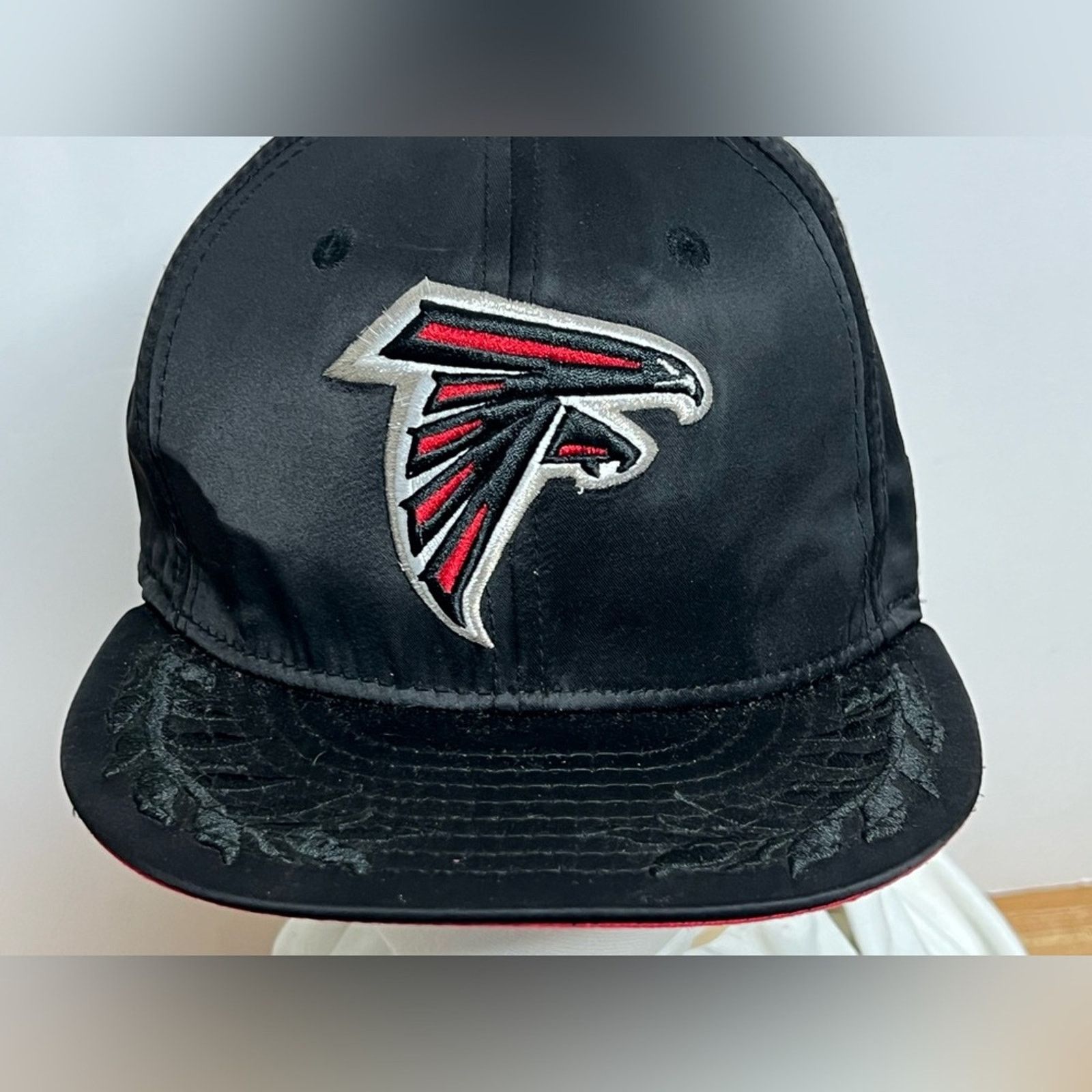 New Era Atlanta Falcons NFL New Era 9Fifty Hat Satin Snapback RARE Size ONE SIZE - 3 Thumbnail